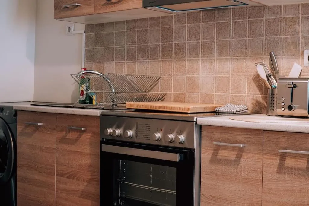 Charming Apartment in Keramikos