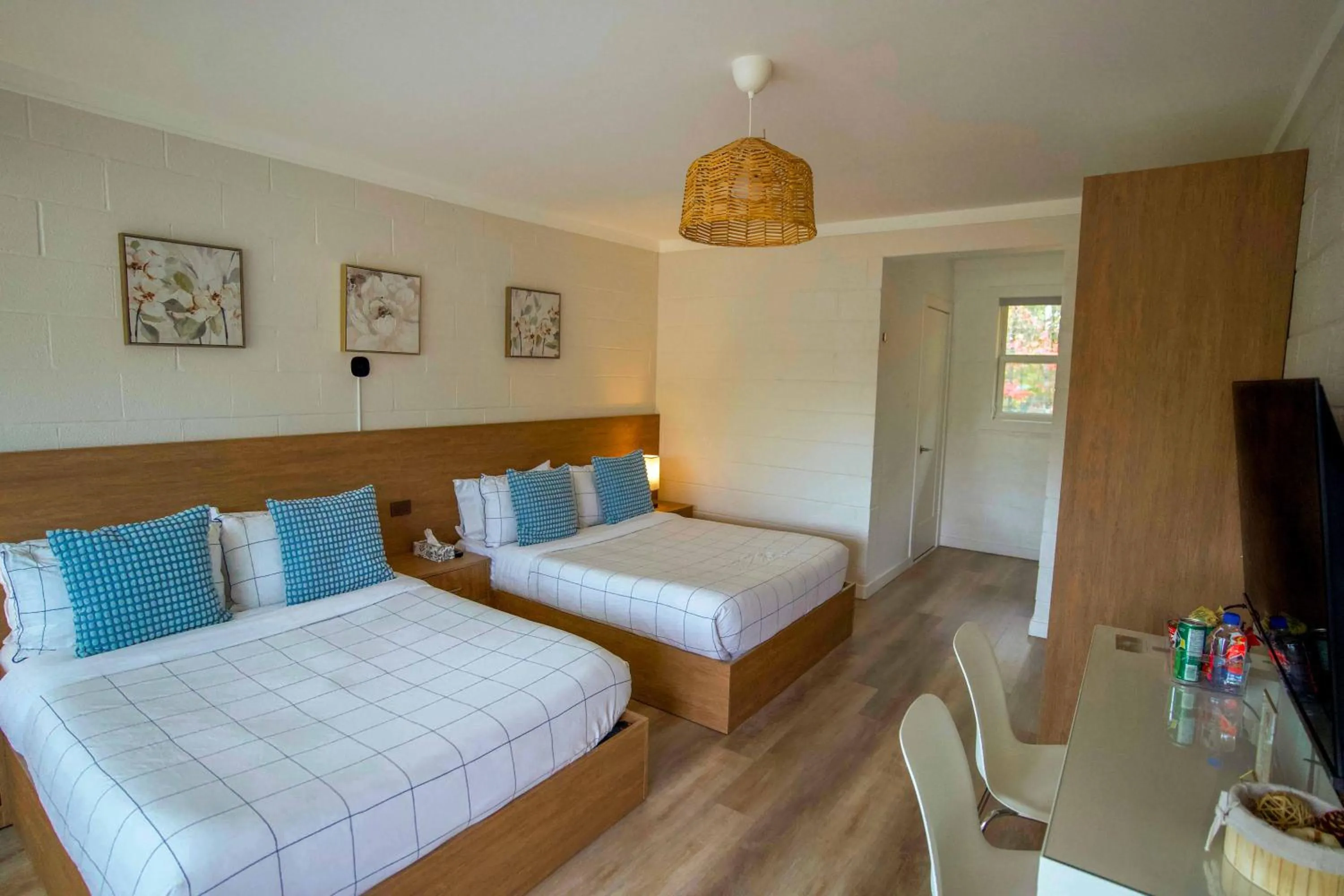 Bed in Stay Inn Muskoka