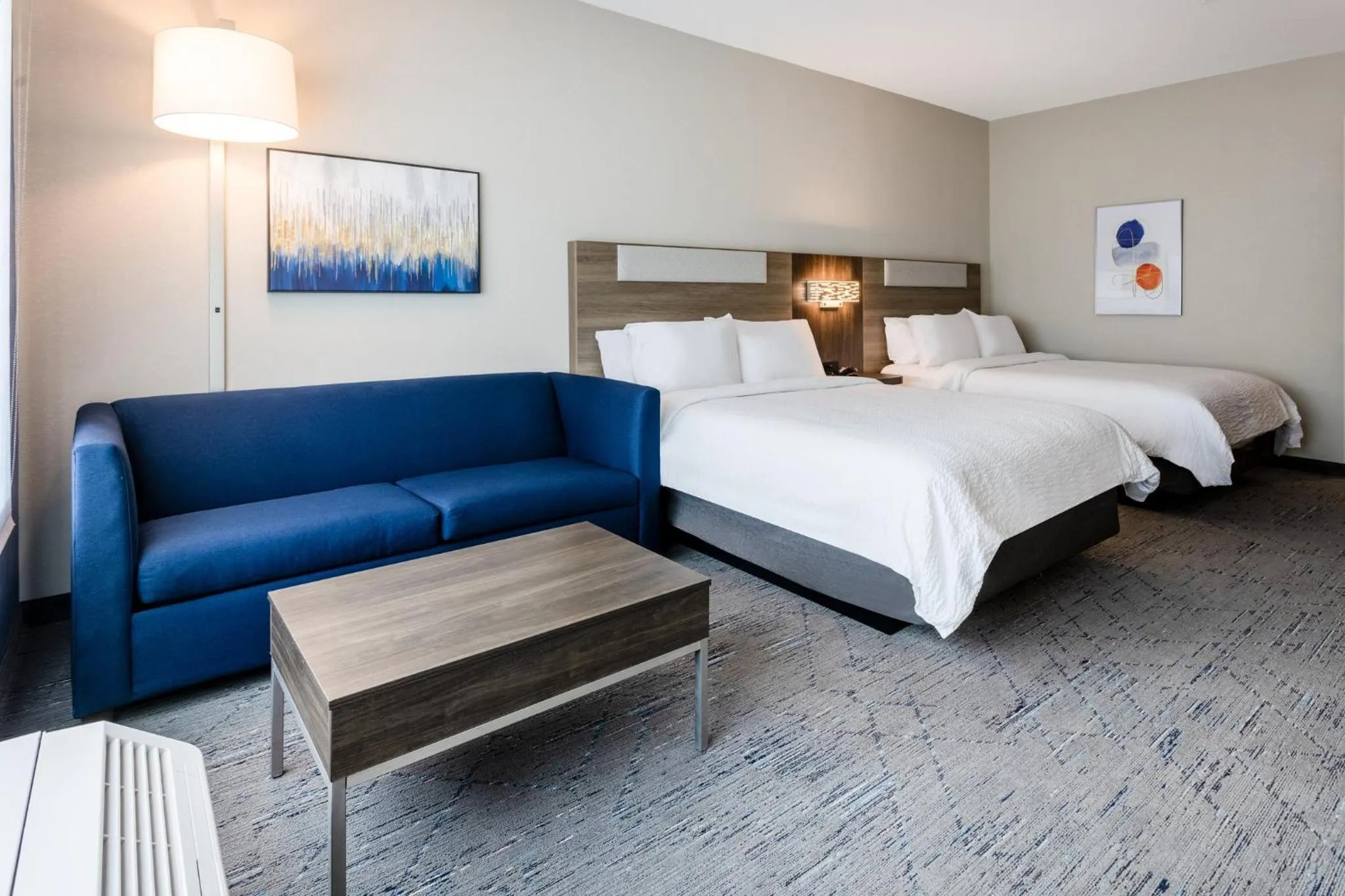Photo of the whole room, Bed in Holiday Inn Express & Suites Benson by IHG