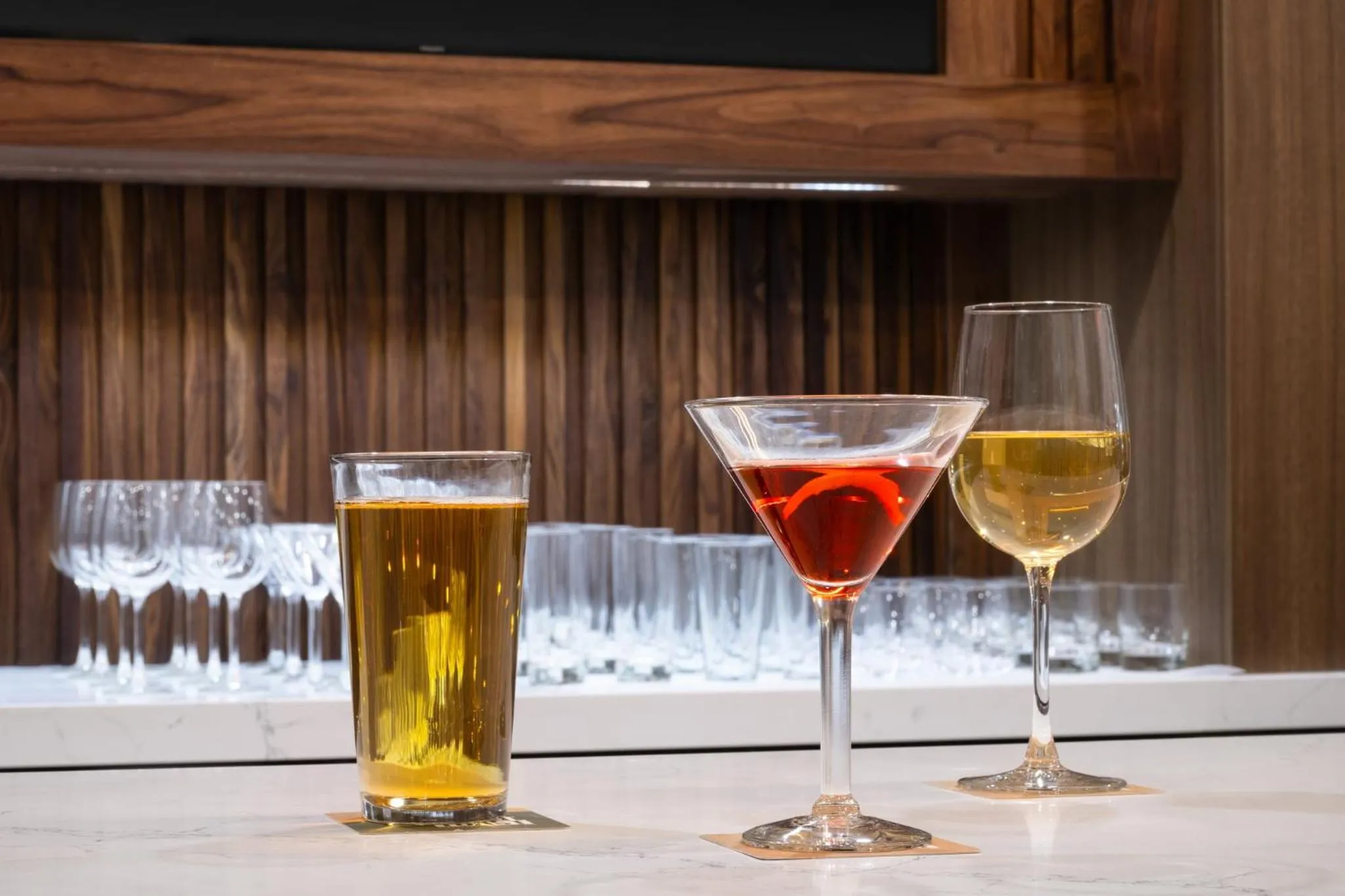 Lounge or bar in Holiday Inn La Verkin - Zion Park by IHG