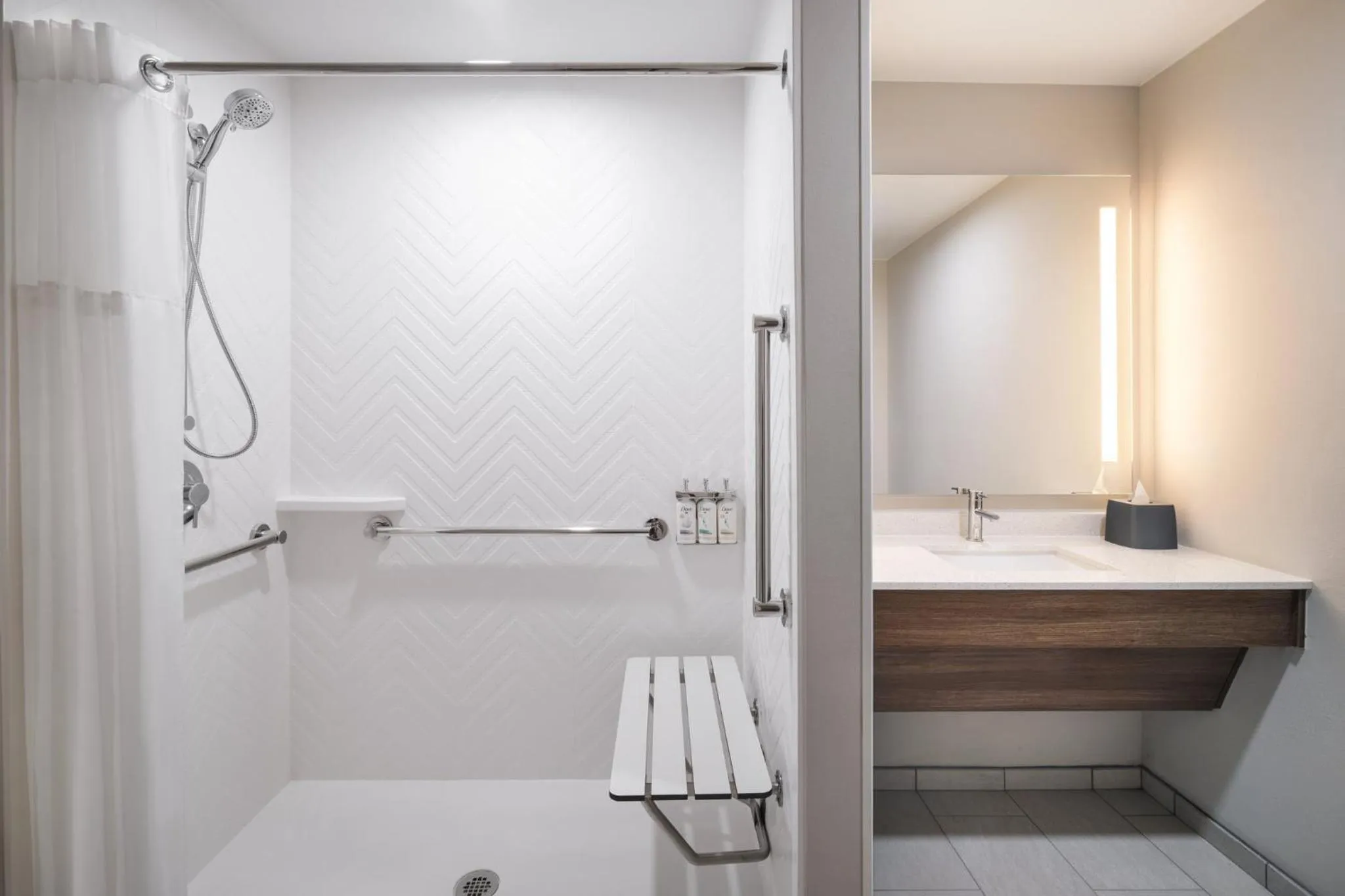 Photo of the whole room in Holiday Inn La Verkin - Zion Park by IHG