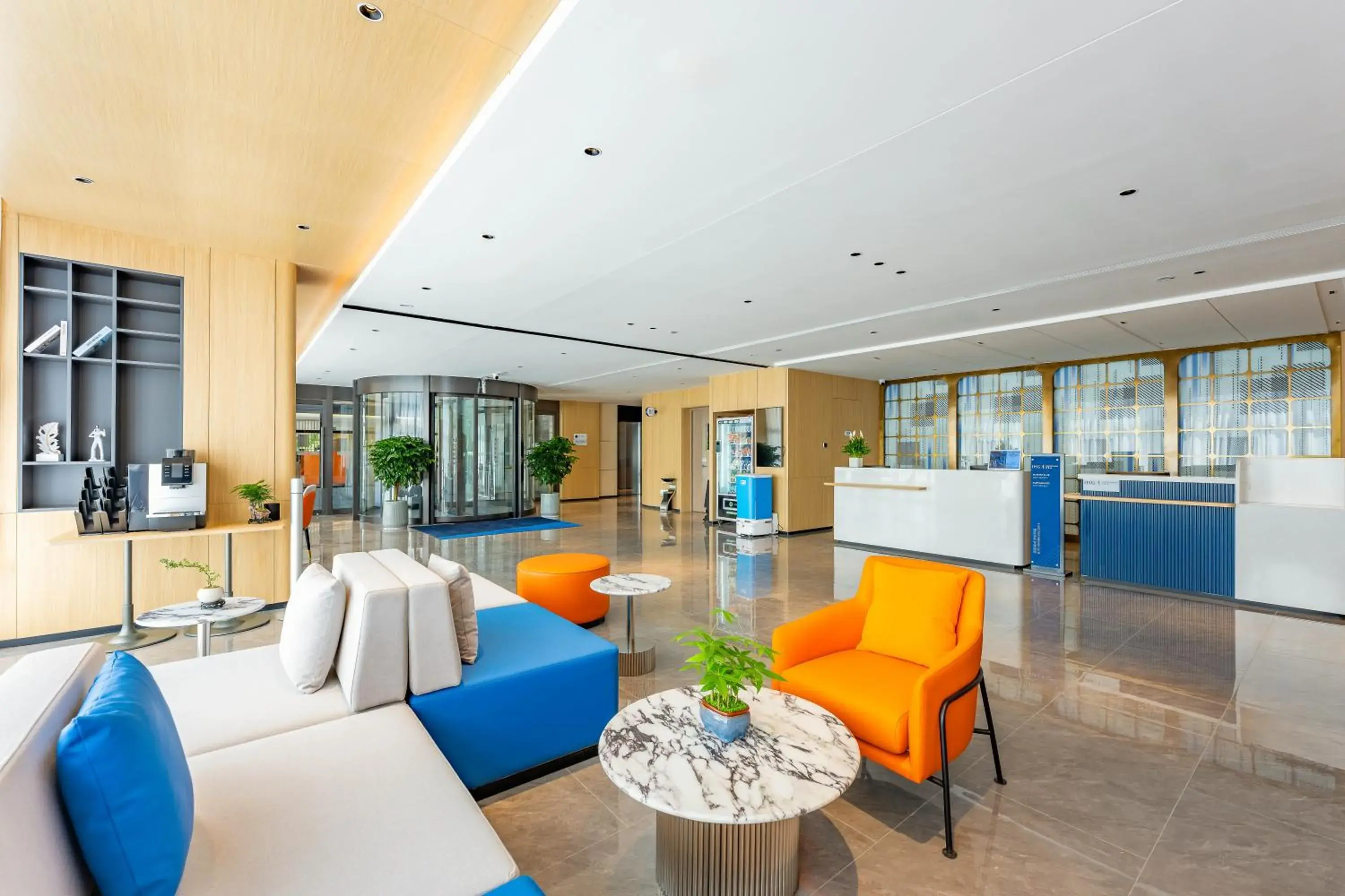 Lobby or reception in Holiday Inn Express Langfang Yanjiao by IHG Lobby or reception in Holiday Inn Express Langfang Yanjiao by IHG