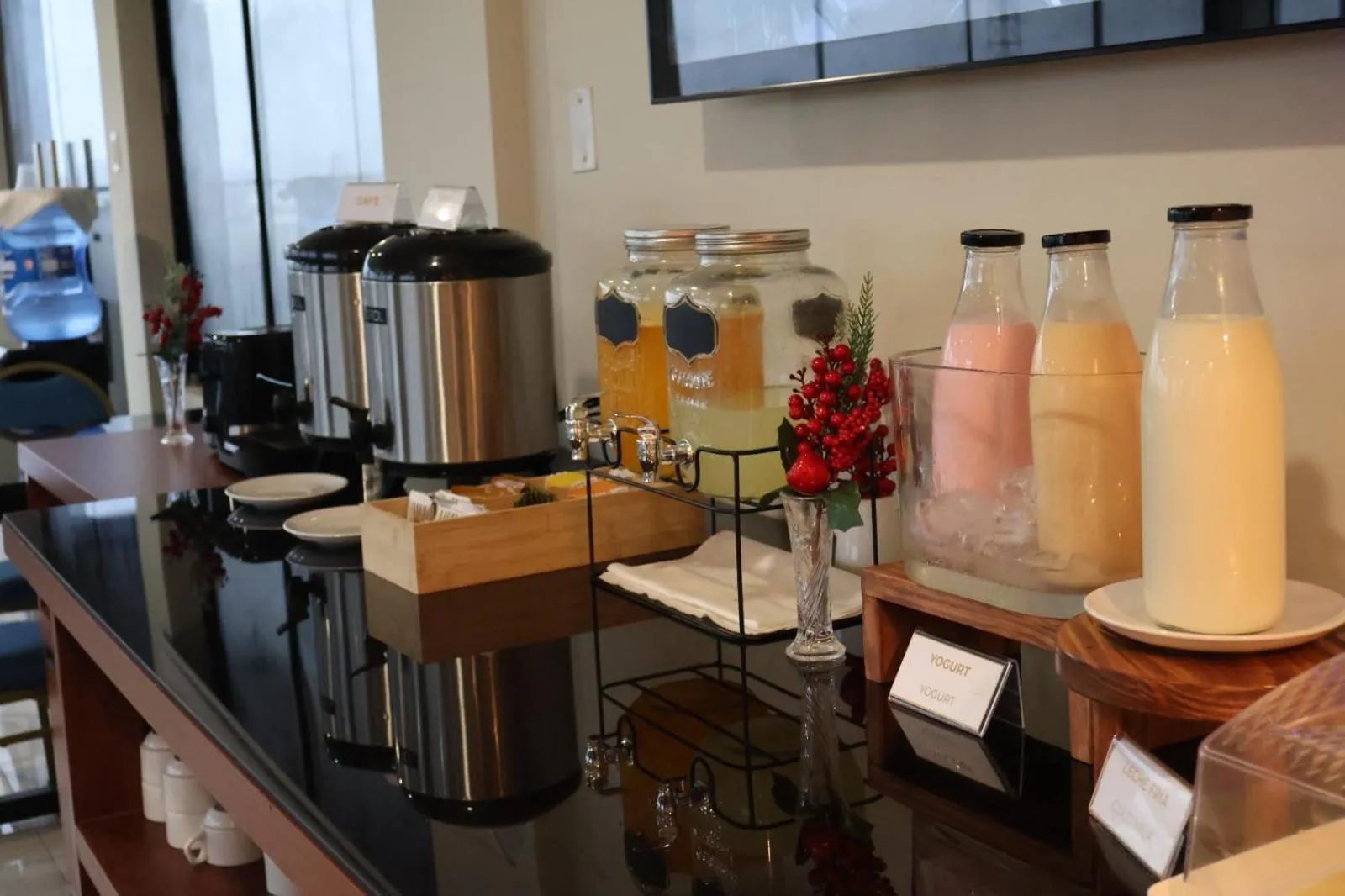 Buffet breakfast in Hotel Maywa