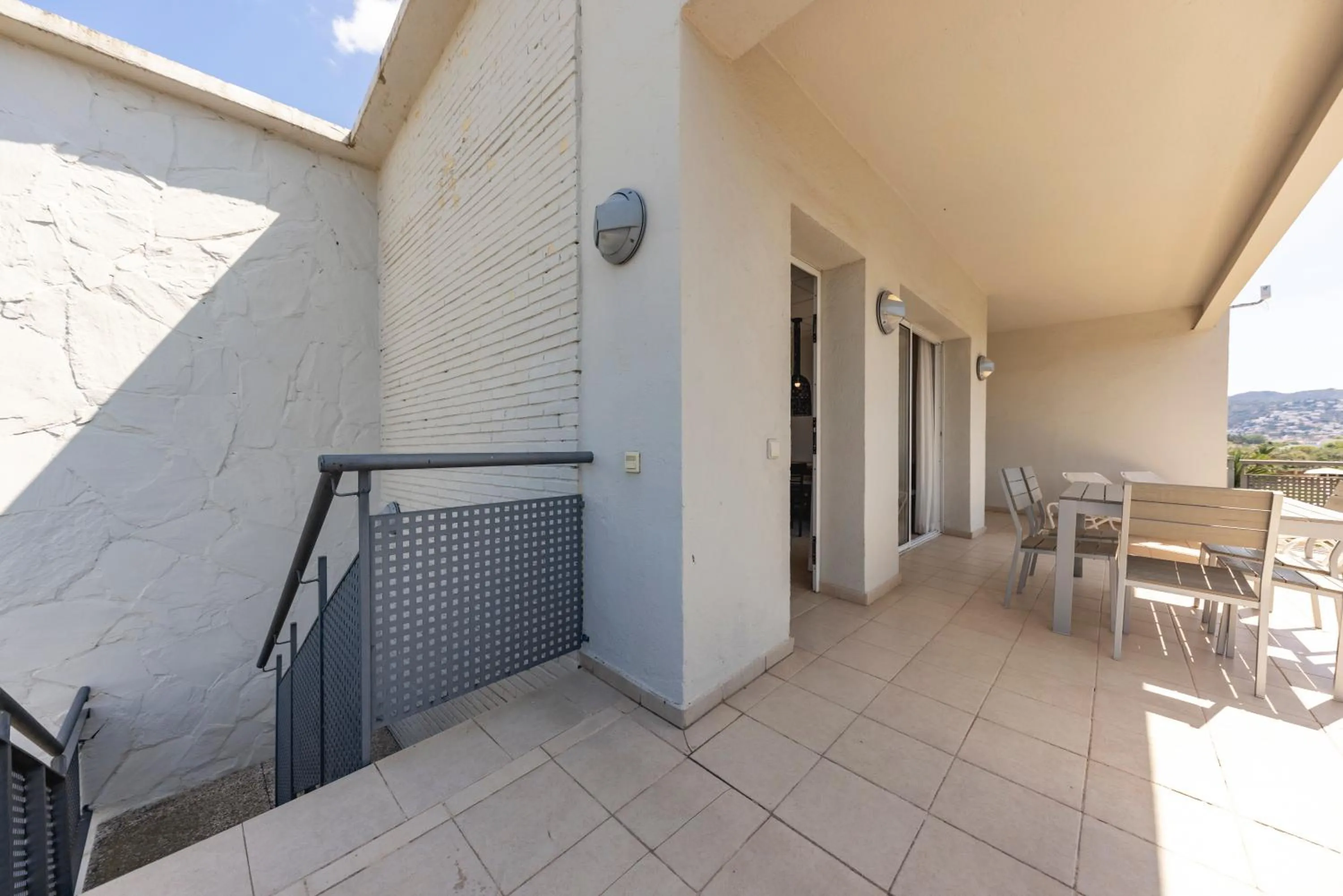 Facade/entrance in Apartaments Terraza - Santa Maria