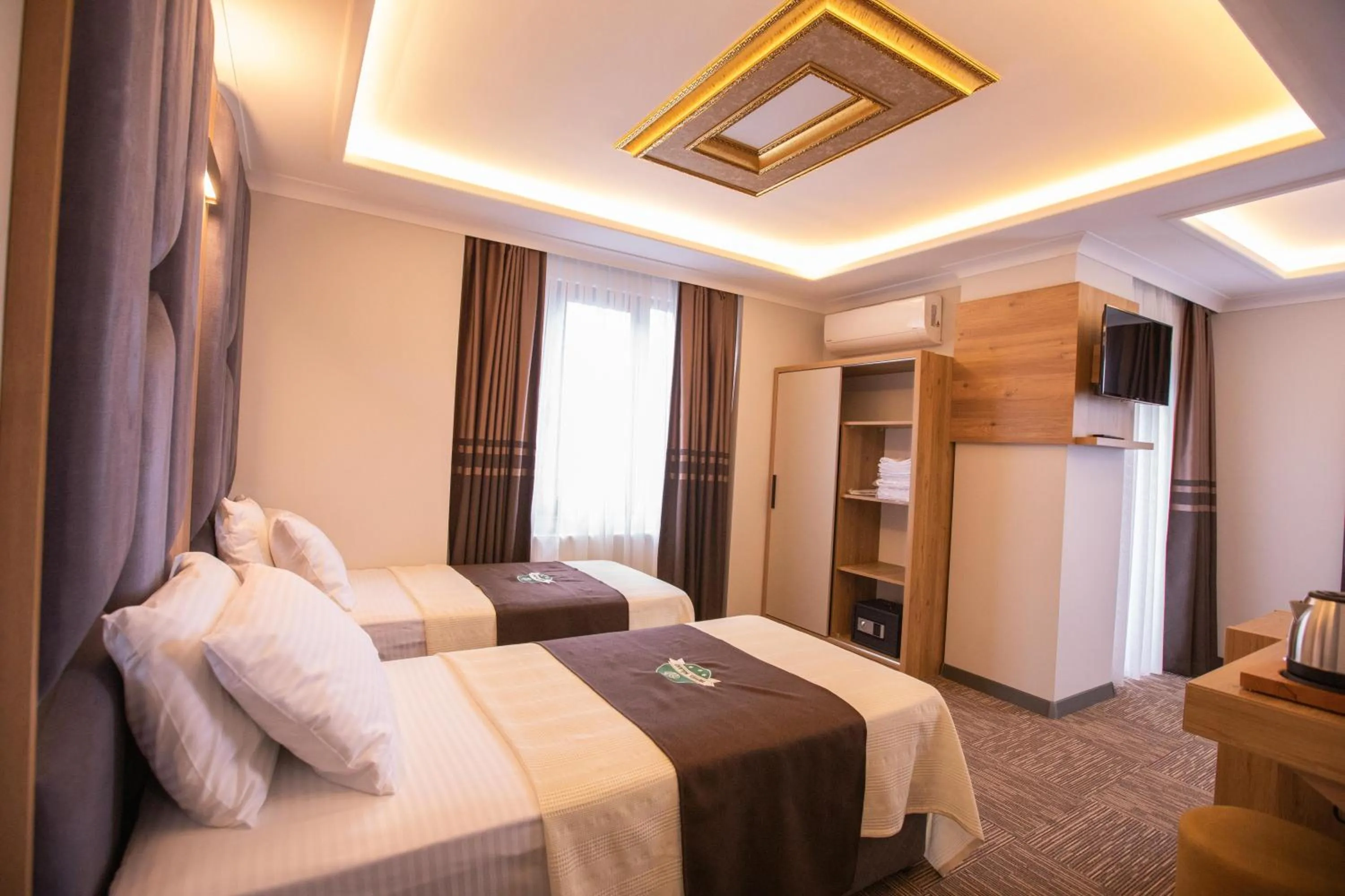 Photo of the whole room, Bed in Hotel Milano