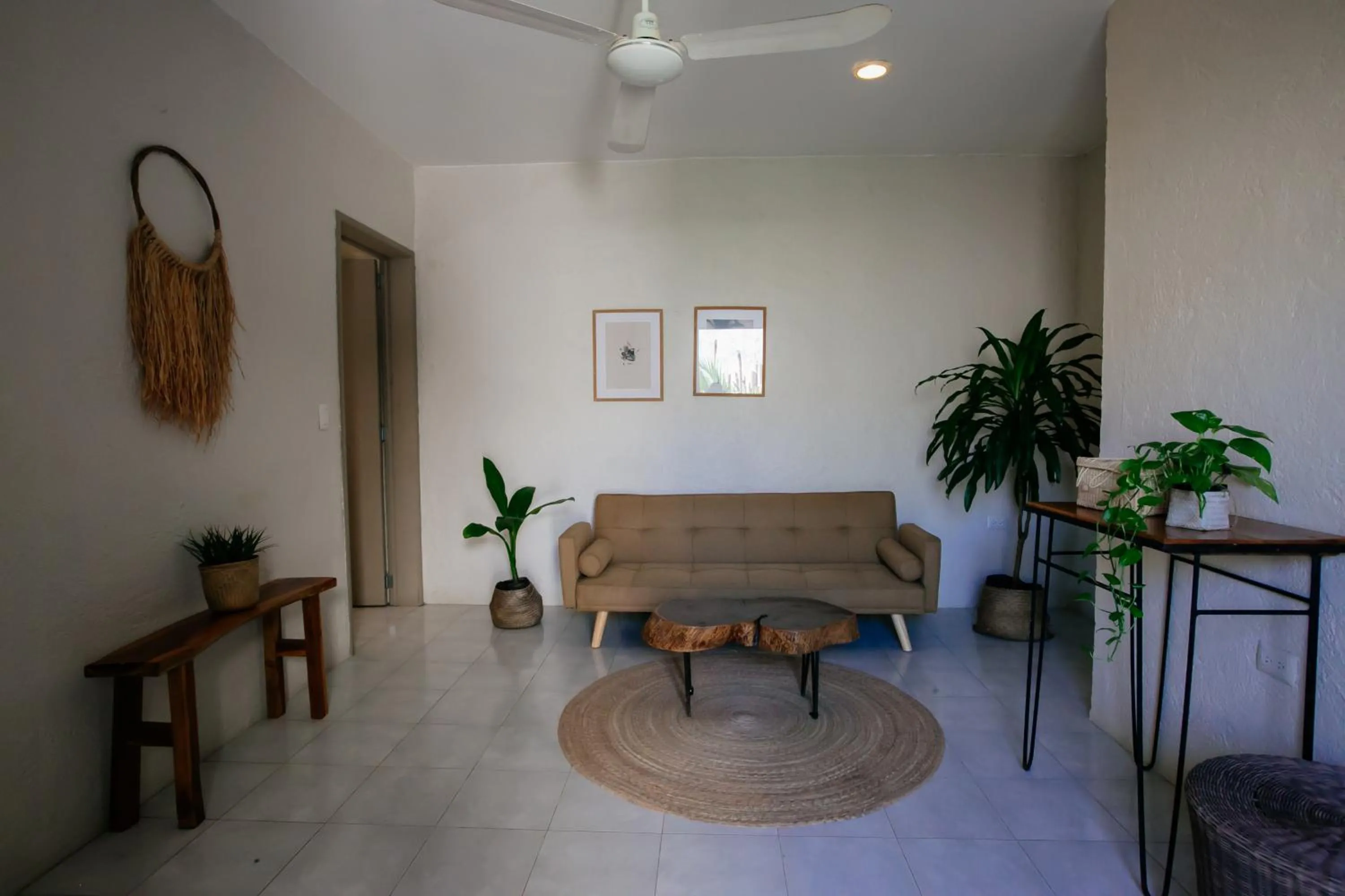 Living room in Hotel Noah Tulum