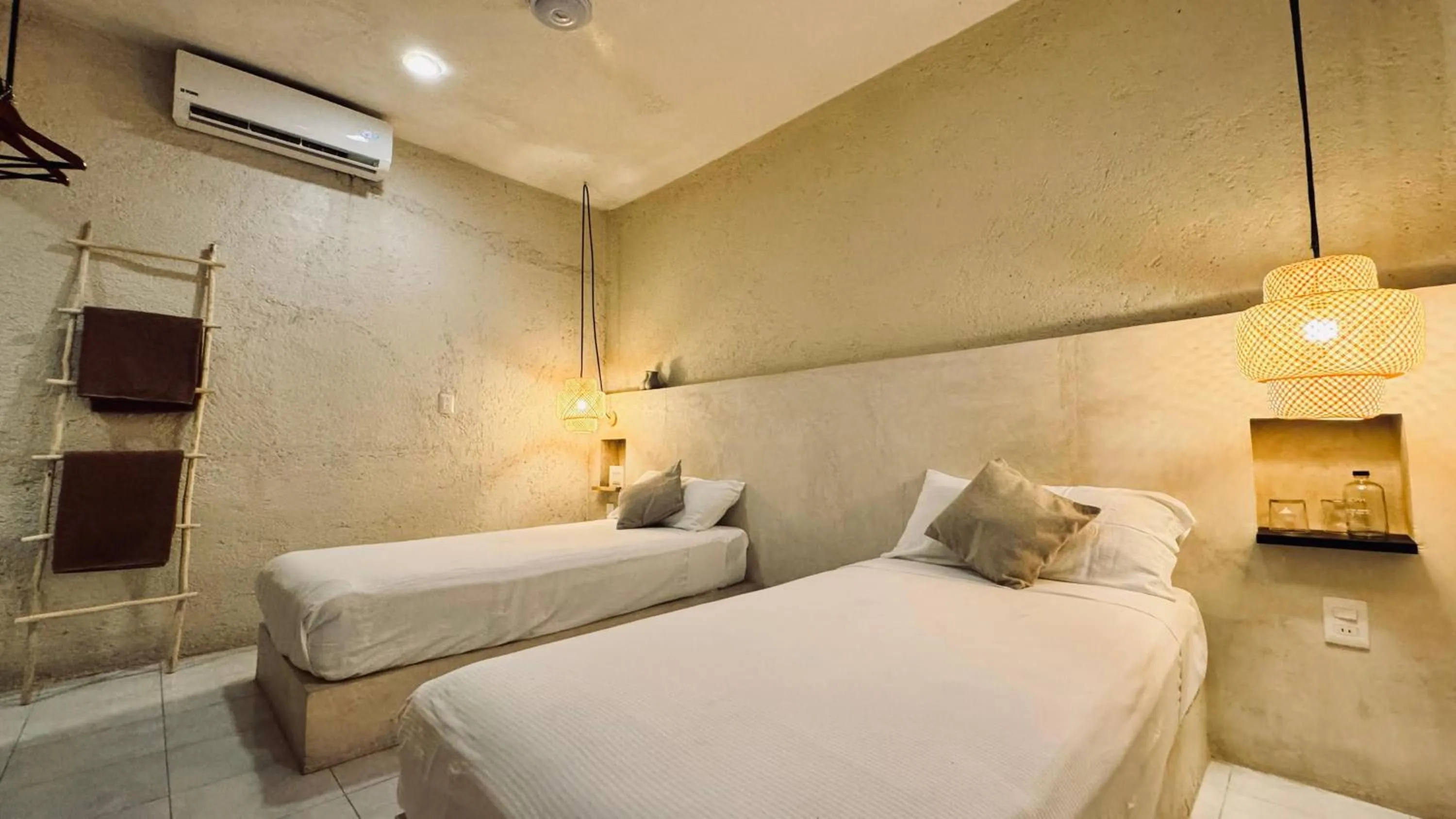 Bedroom, Bed in Hotel Noah Tulum