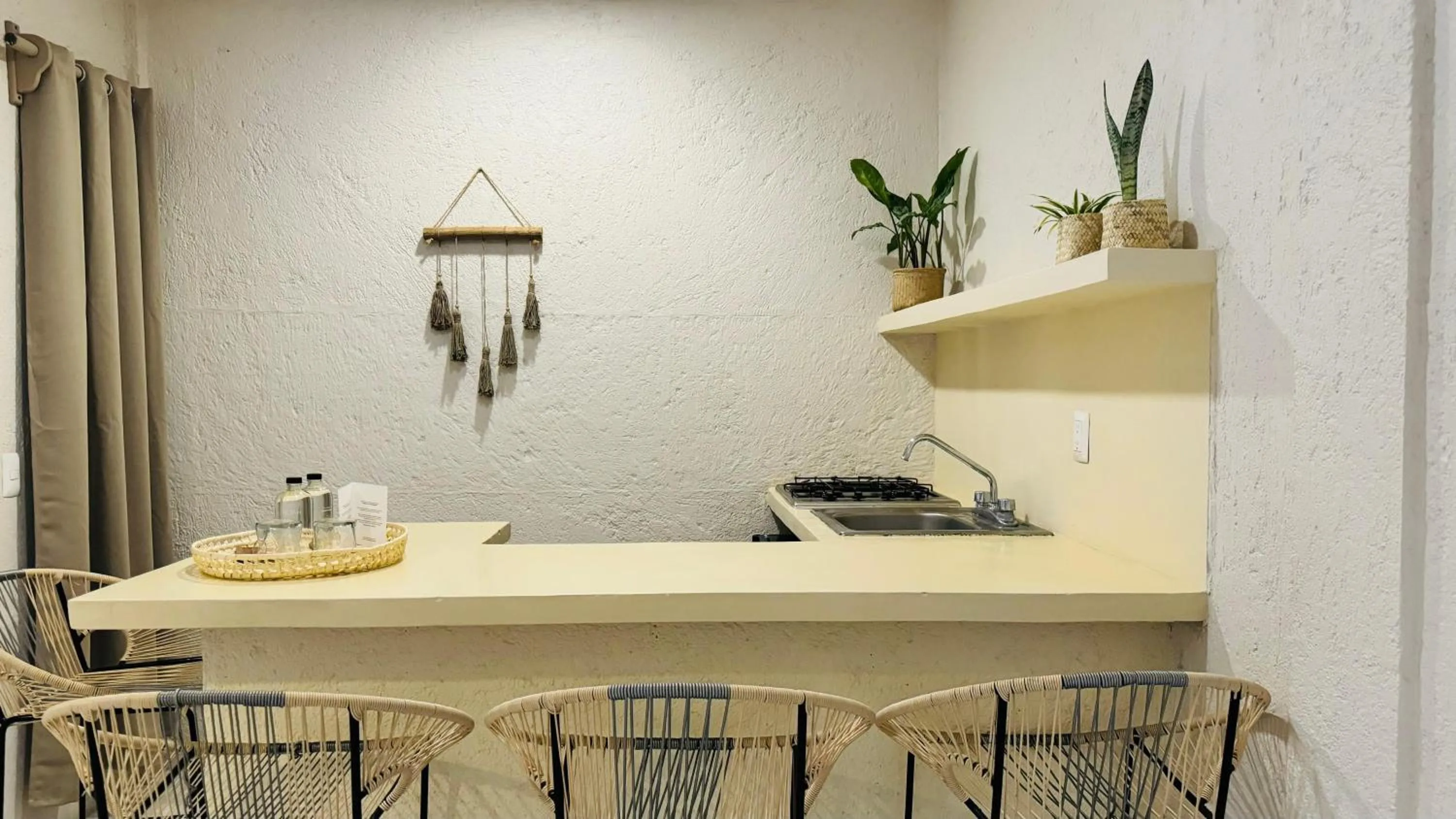 Kitchen or kitchenette in Hotel Noah Tulum