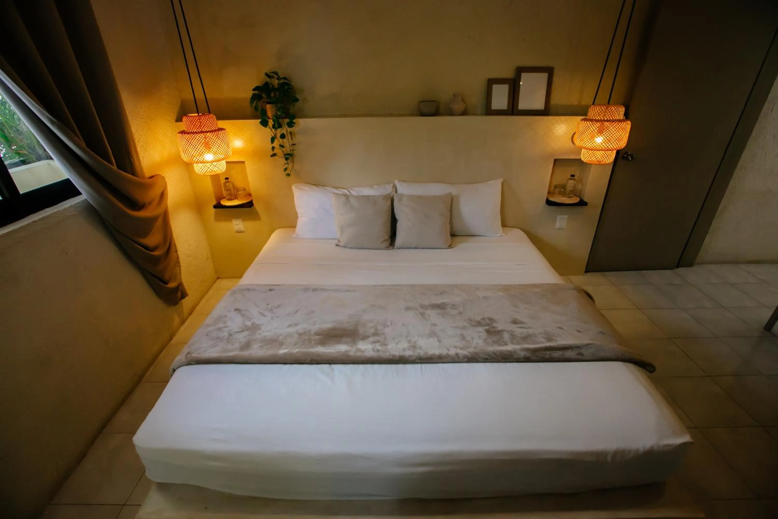 Bedroom, Bed in Hotel Noah Tulum