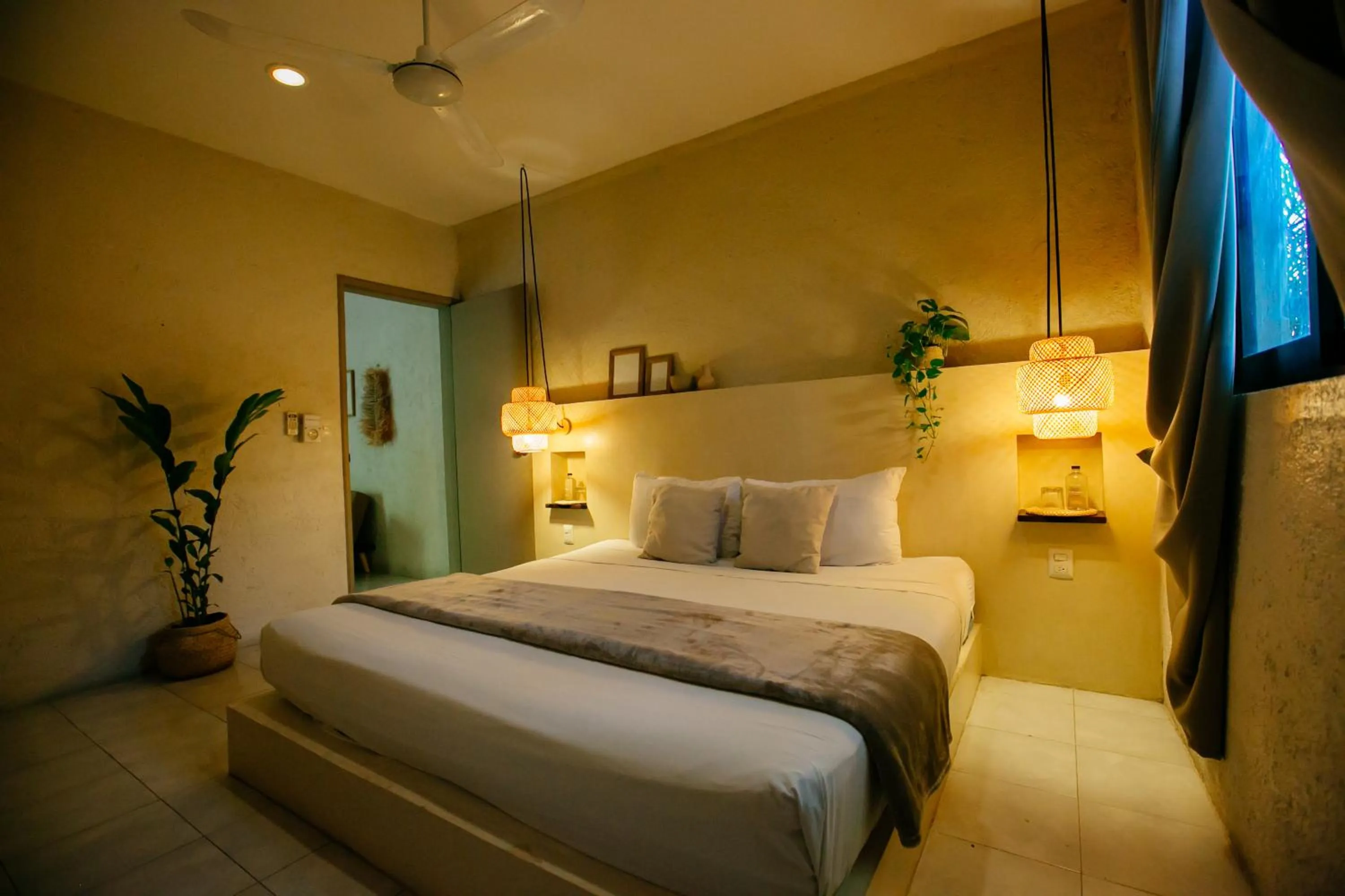 Bedroom, Bed in Hotel Noah Tulum