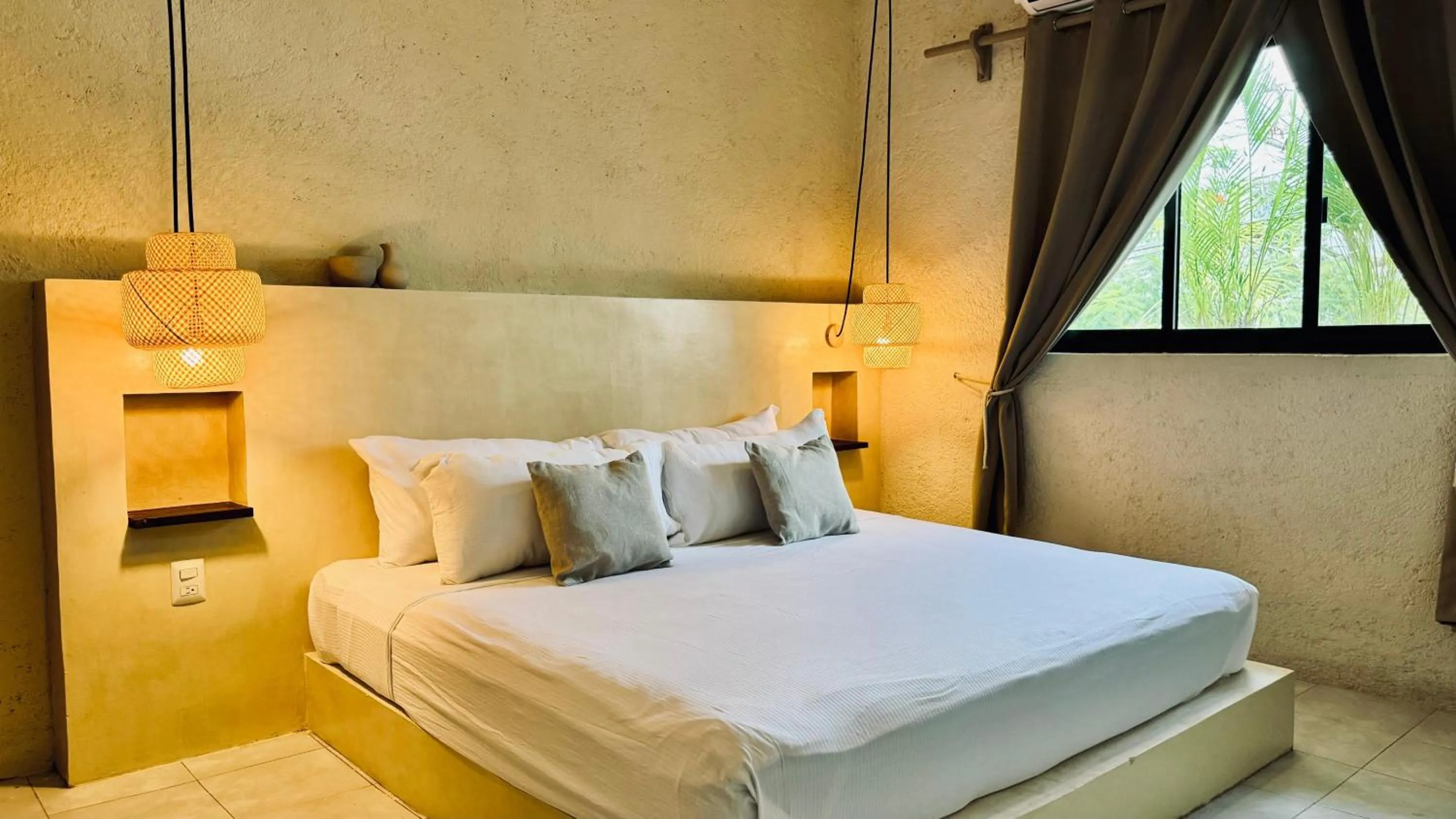 Bedroom, Bed in Hotel Noah Tulum