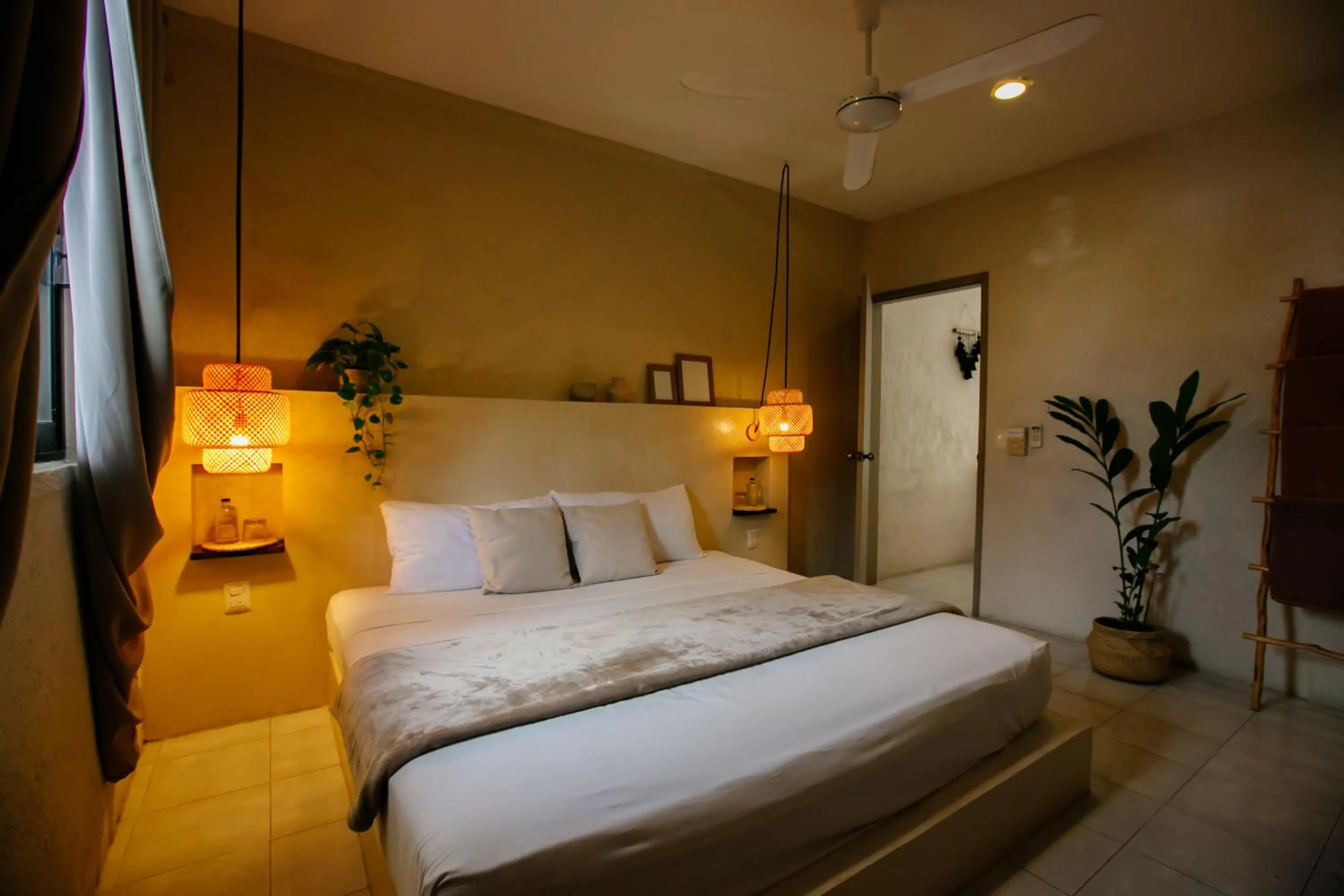 Bedroom, Bed in Hotel Noah Tulum