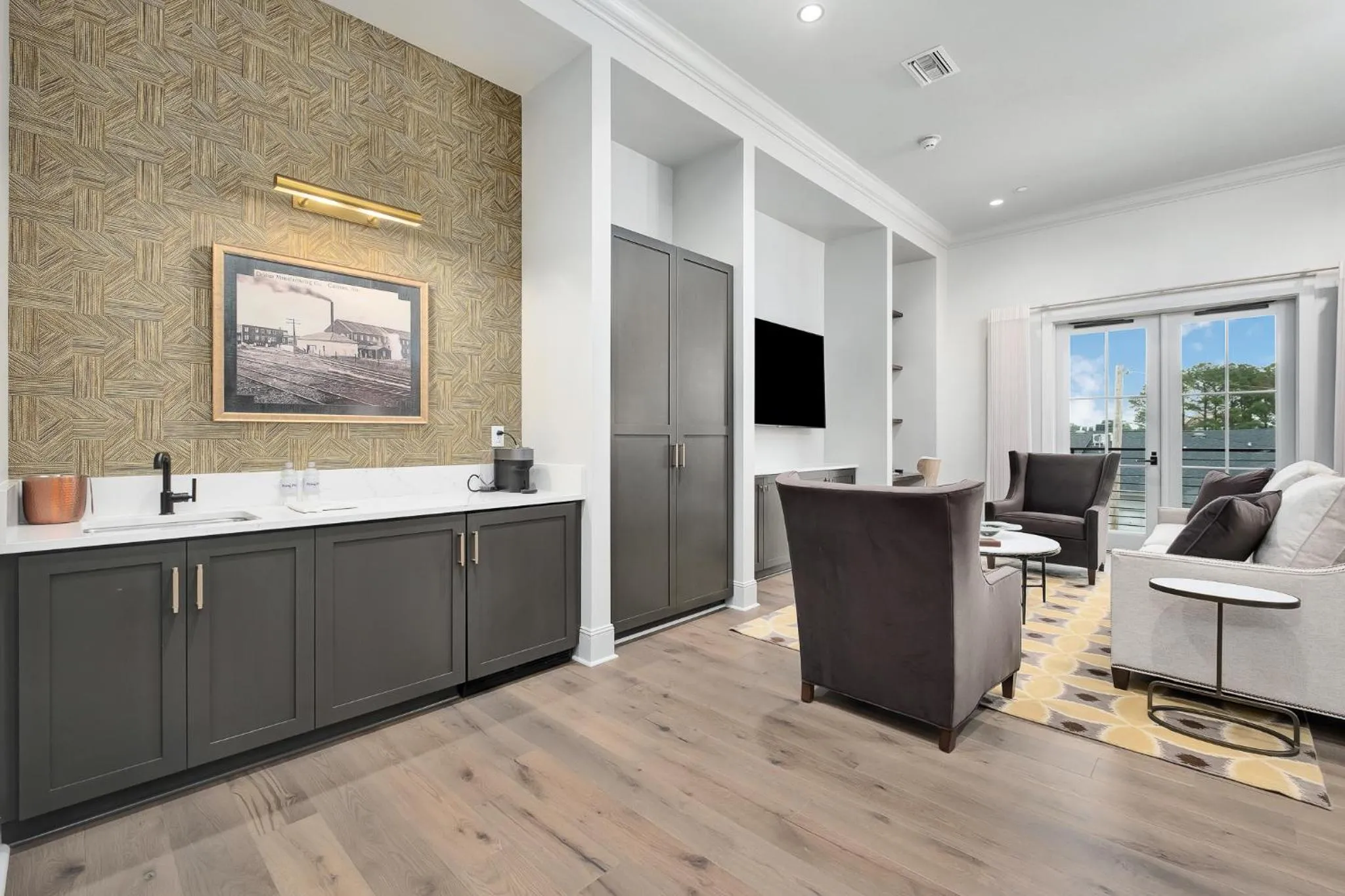 TV and multimedia in The Flying Fifty Hotel, a Luxury Boutique Hotel