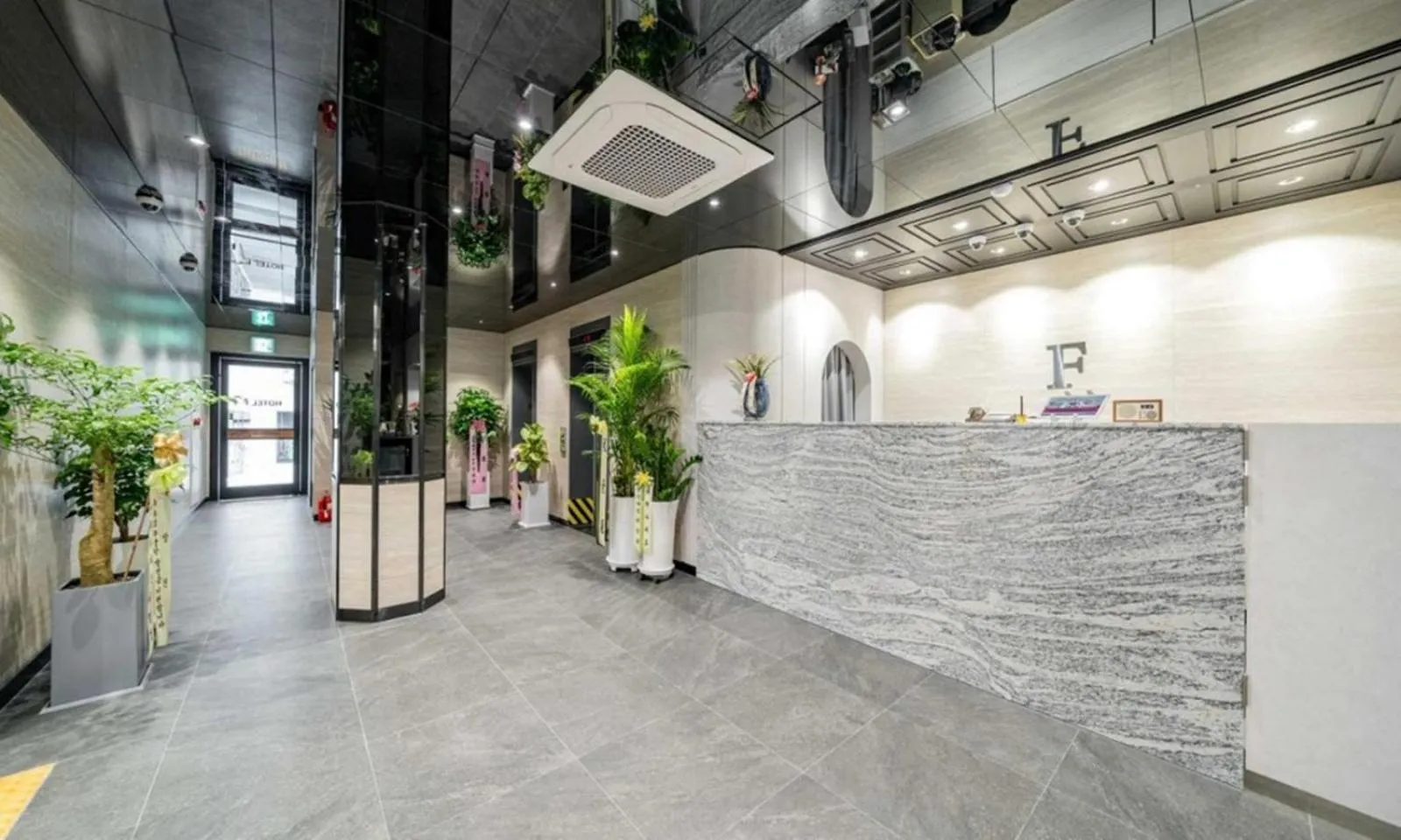 Yeongdeungpo Lifestyle F Hotel