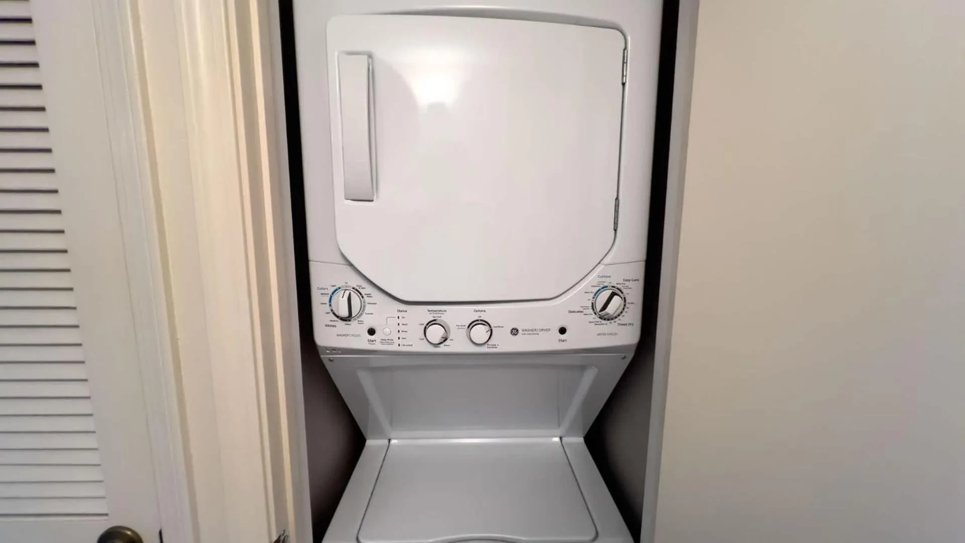 laundry in Villa del Sol - #205