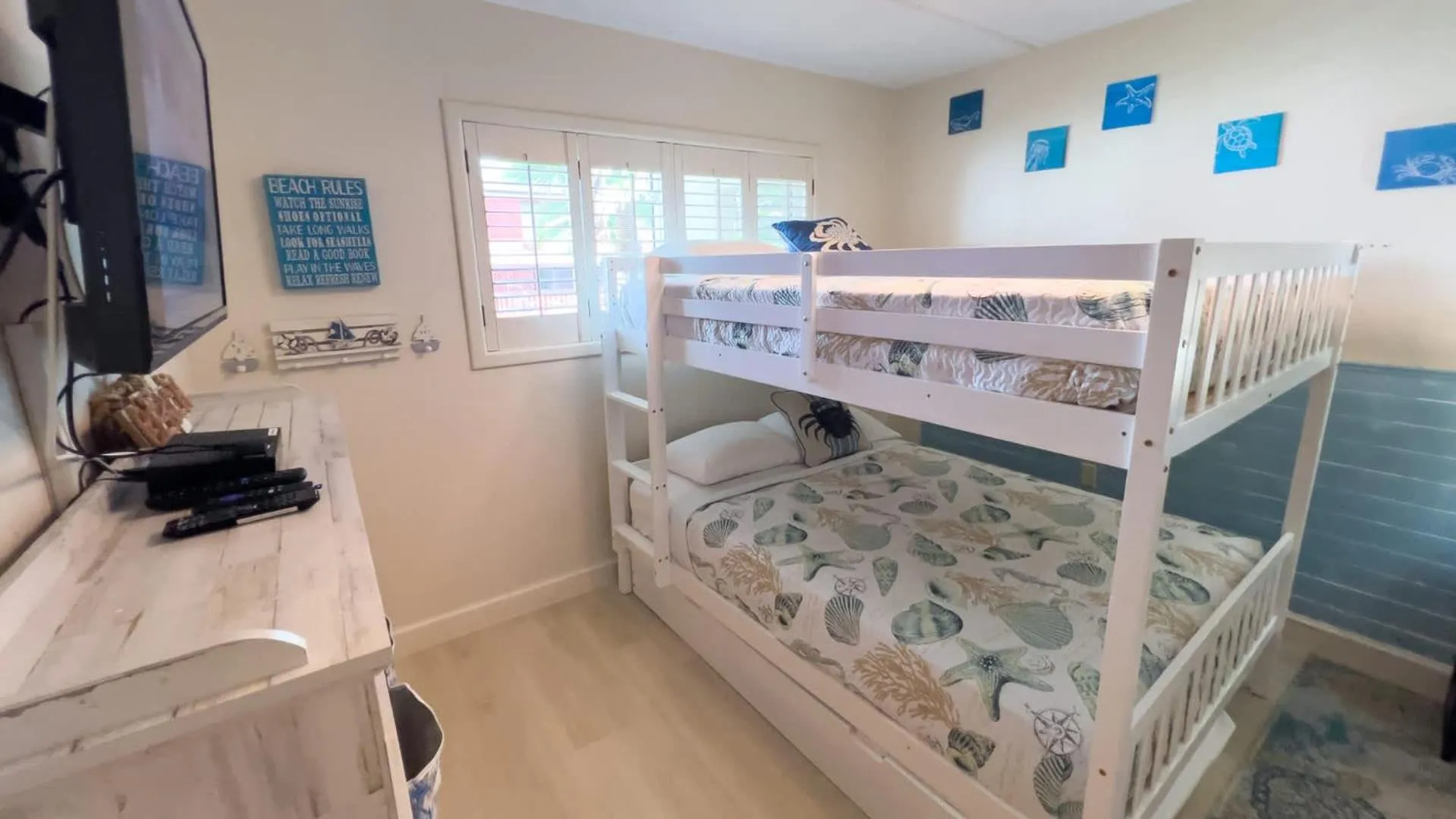 Bed in Villa del Sol - #205