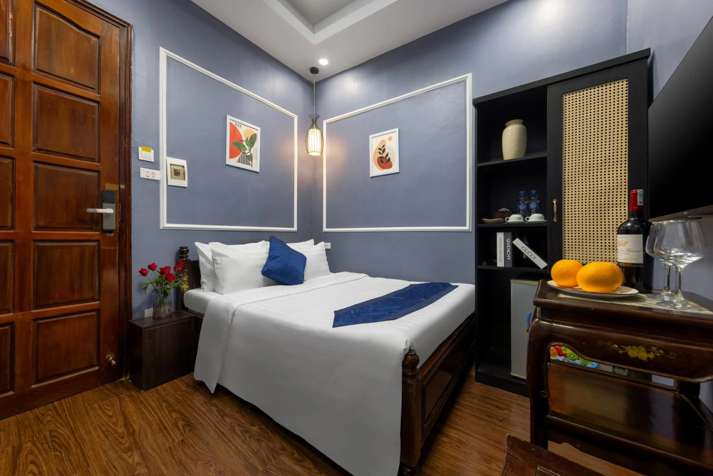 Bed in Amanda Boutique Hotel & Travel