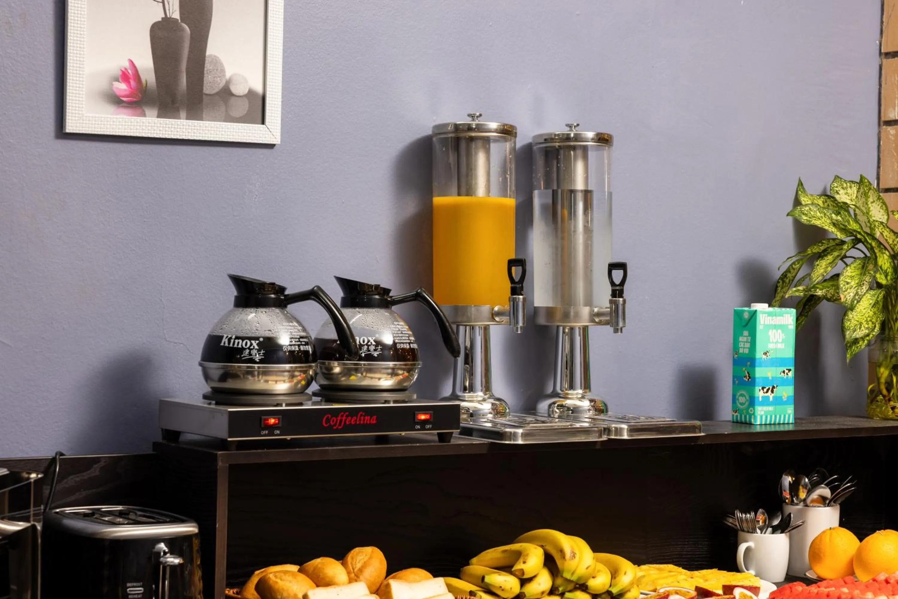 Coffee/tea facilities in Amanda Boutique Hotel & Travel