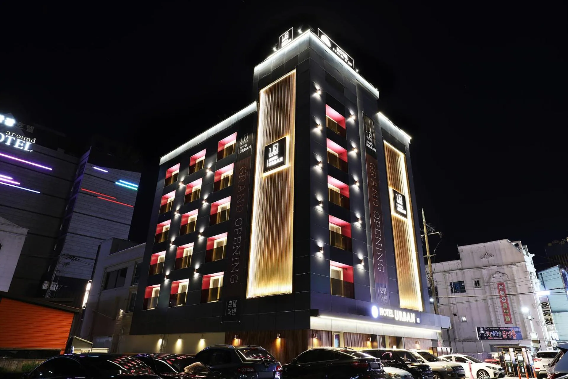 Property building in Jeonju Urban Hotel