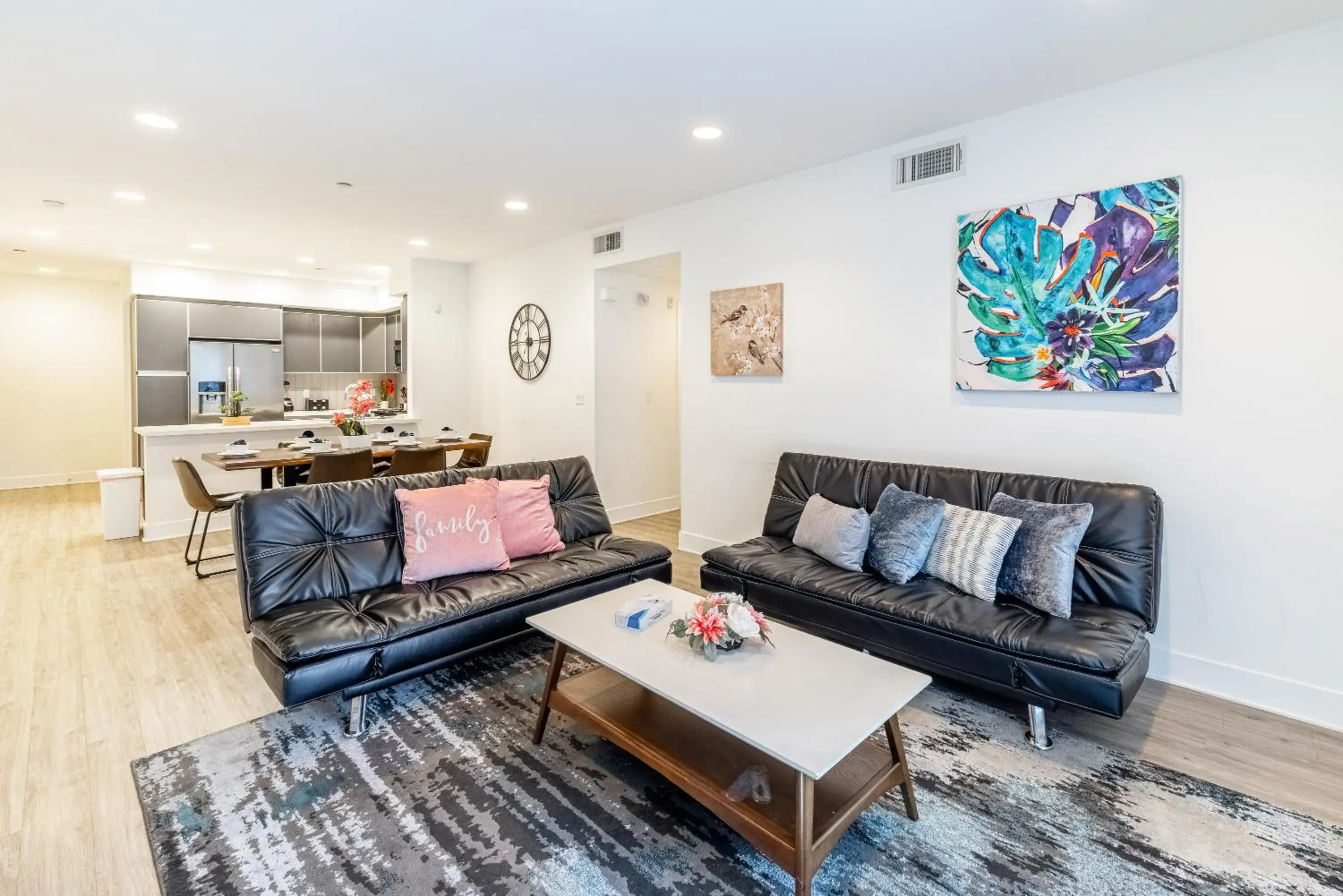 Hollywood Furnished Apartments Hollywood Furnished Apartments