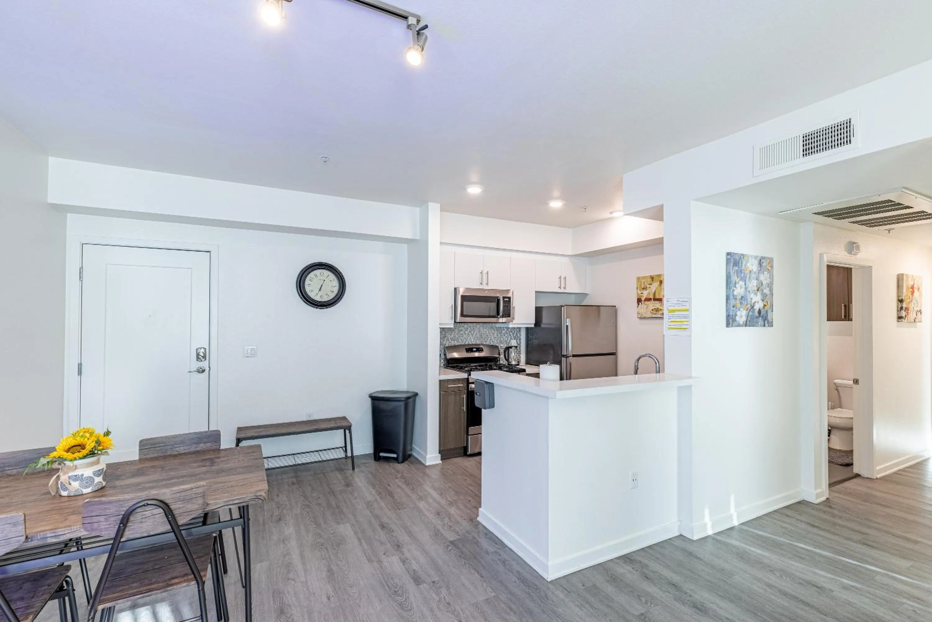 Kitchen or kitchenette in Hollywood Furnished Apartments