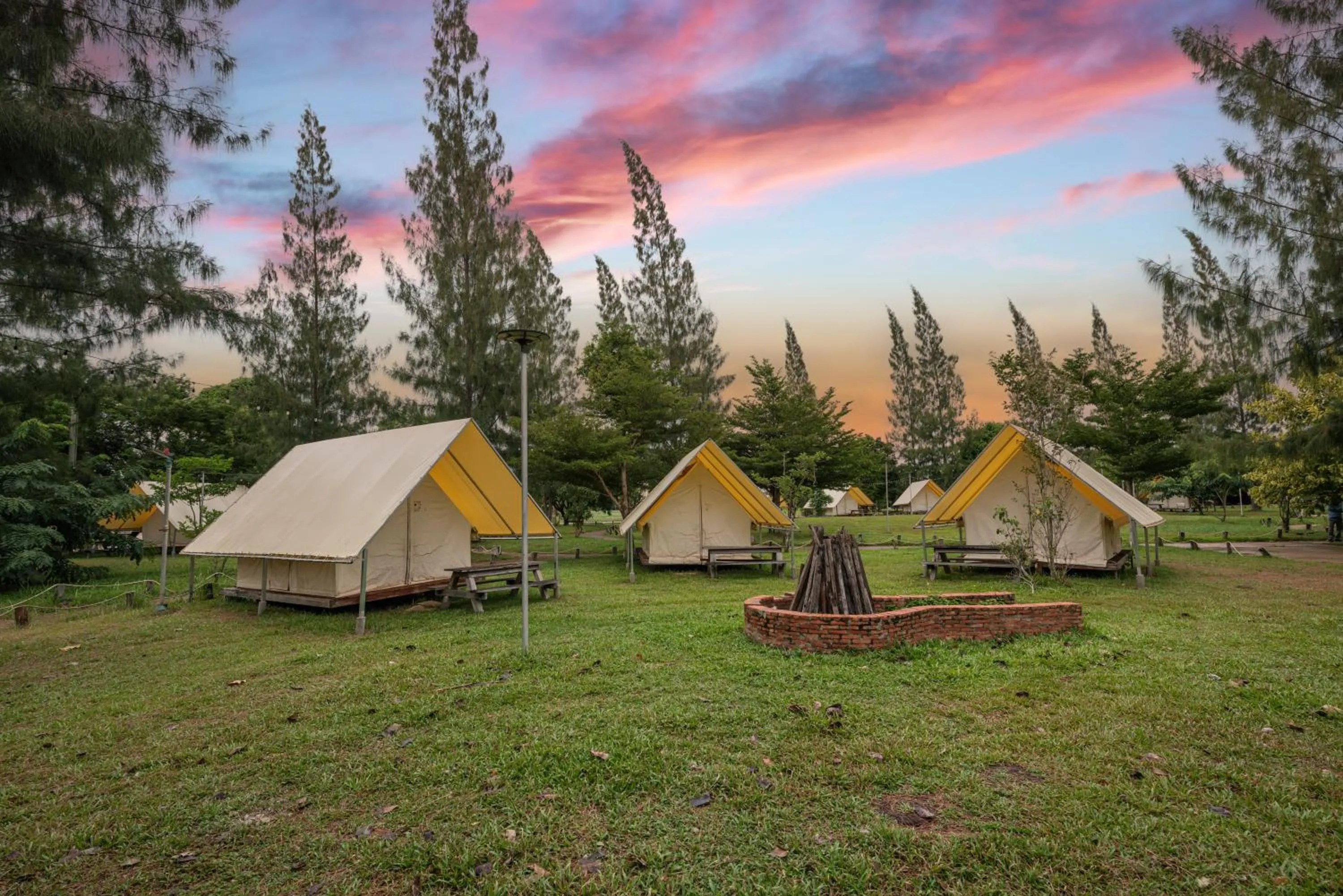 Phum Domnak Domrey Resort