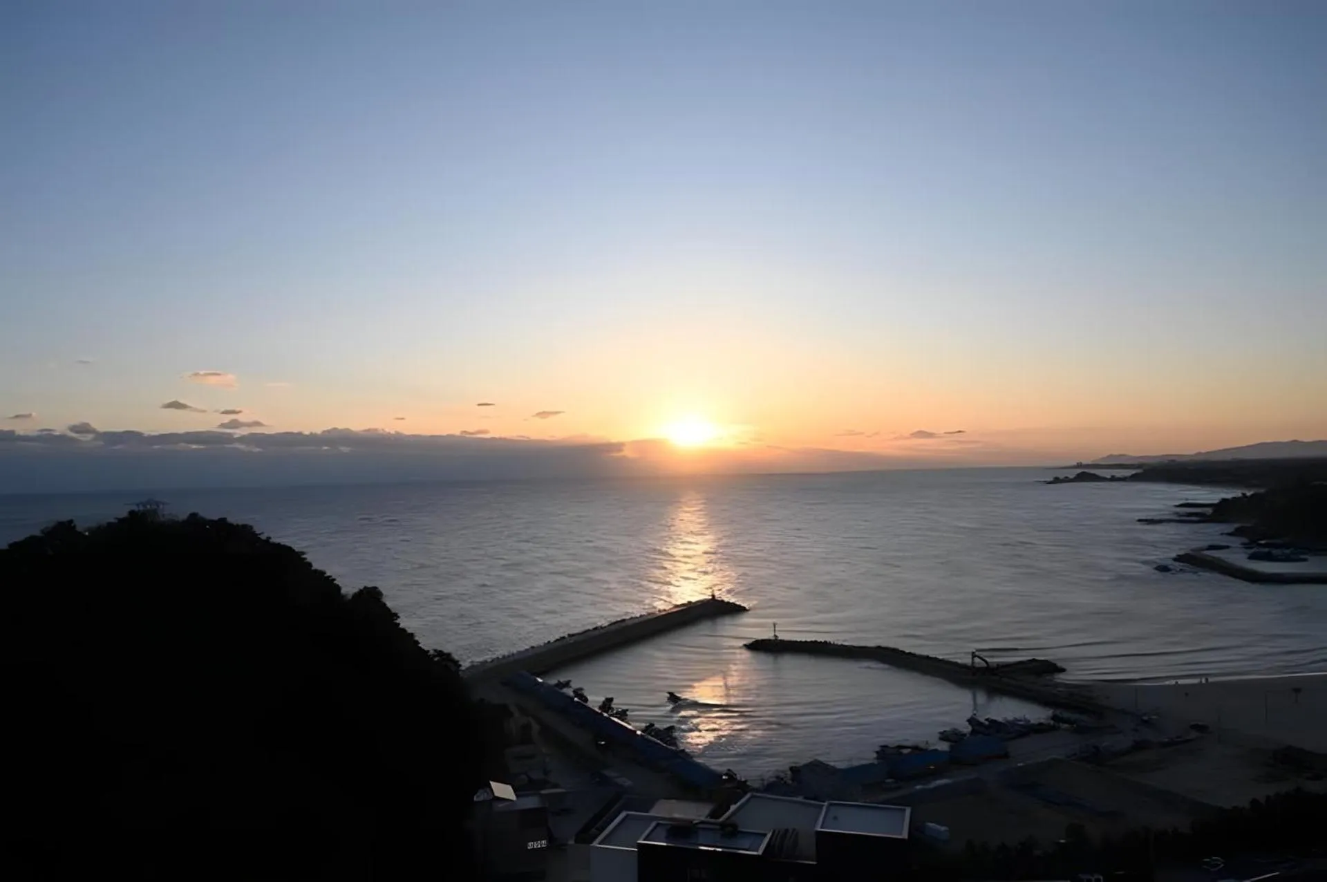 Natural landscape in SurfResort INN-The City YangYang