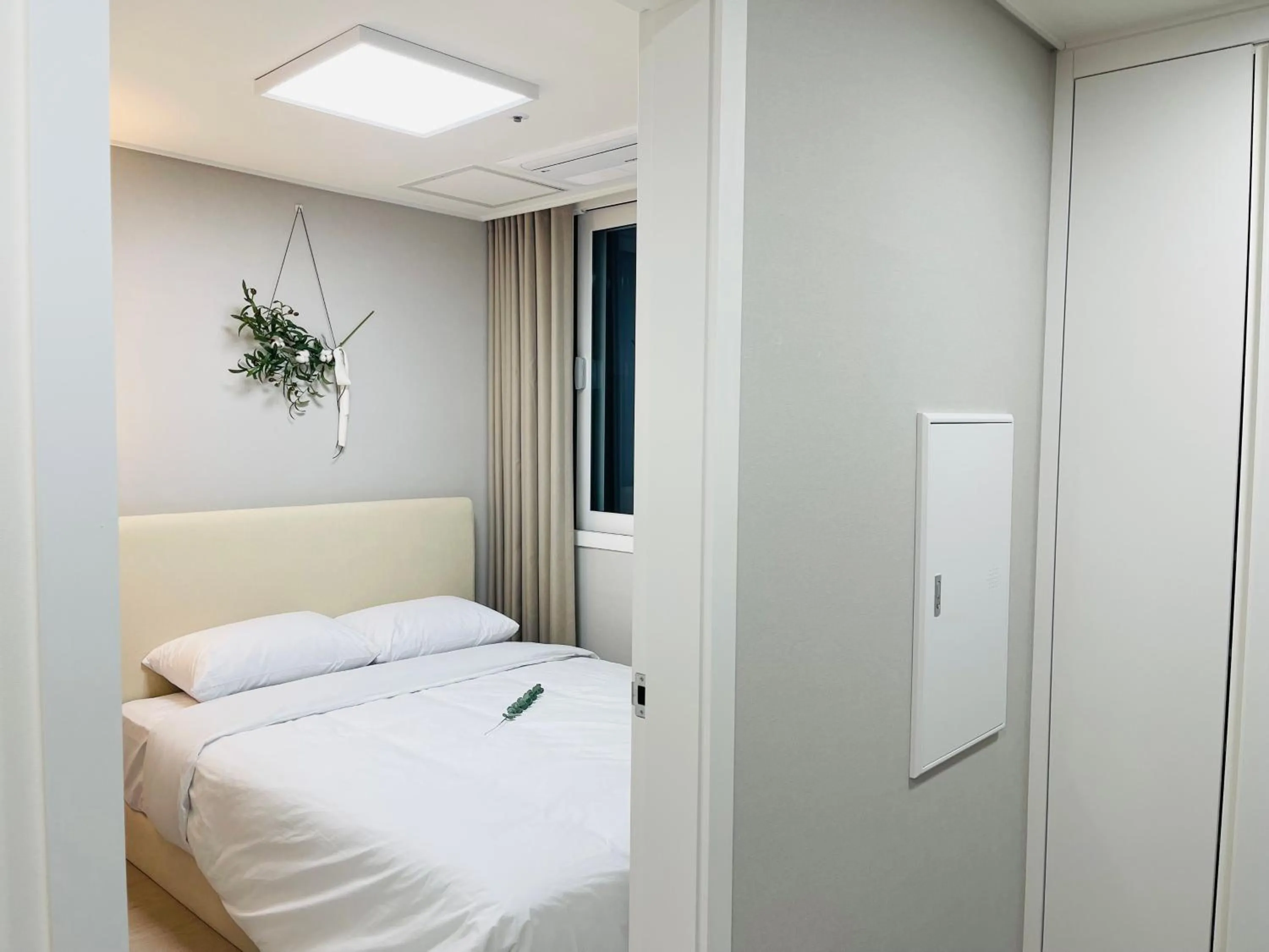 Bed in SurfResort INN-The City YangYang