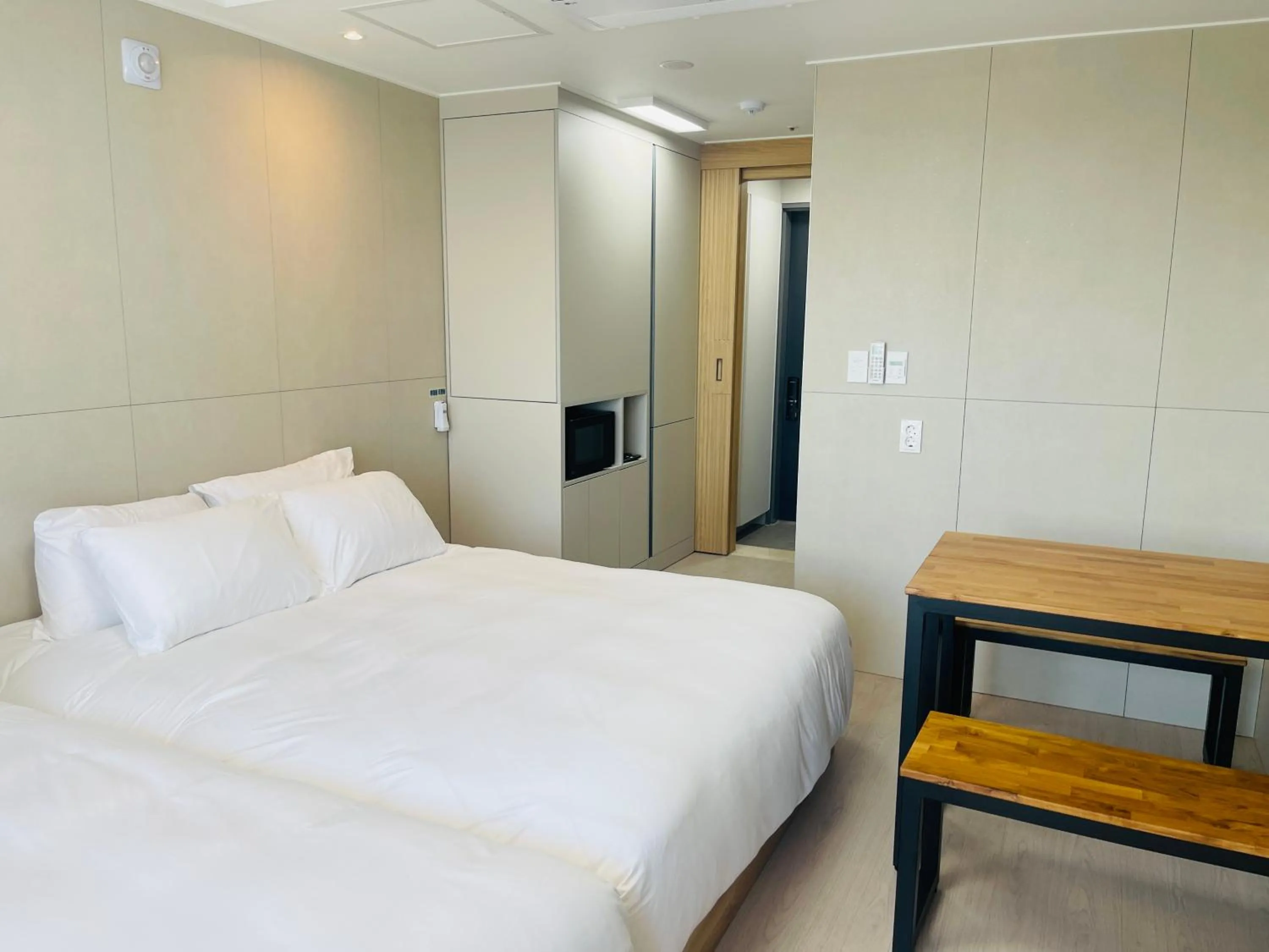 Bed in SurfResort INN-The City YangYang