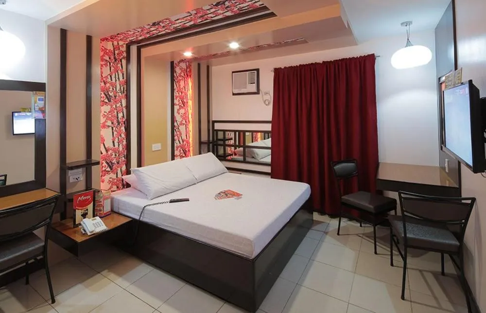 Bedroom, Bed in Hotel Sogo Alabang Southroad