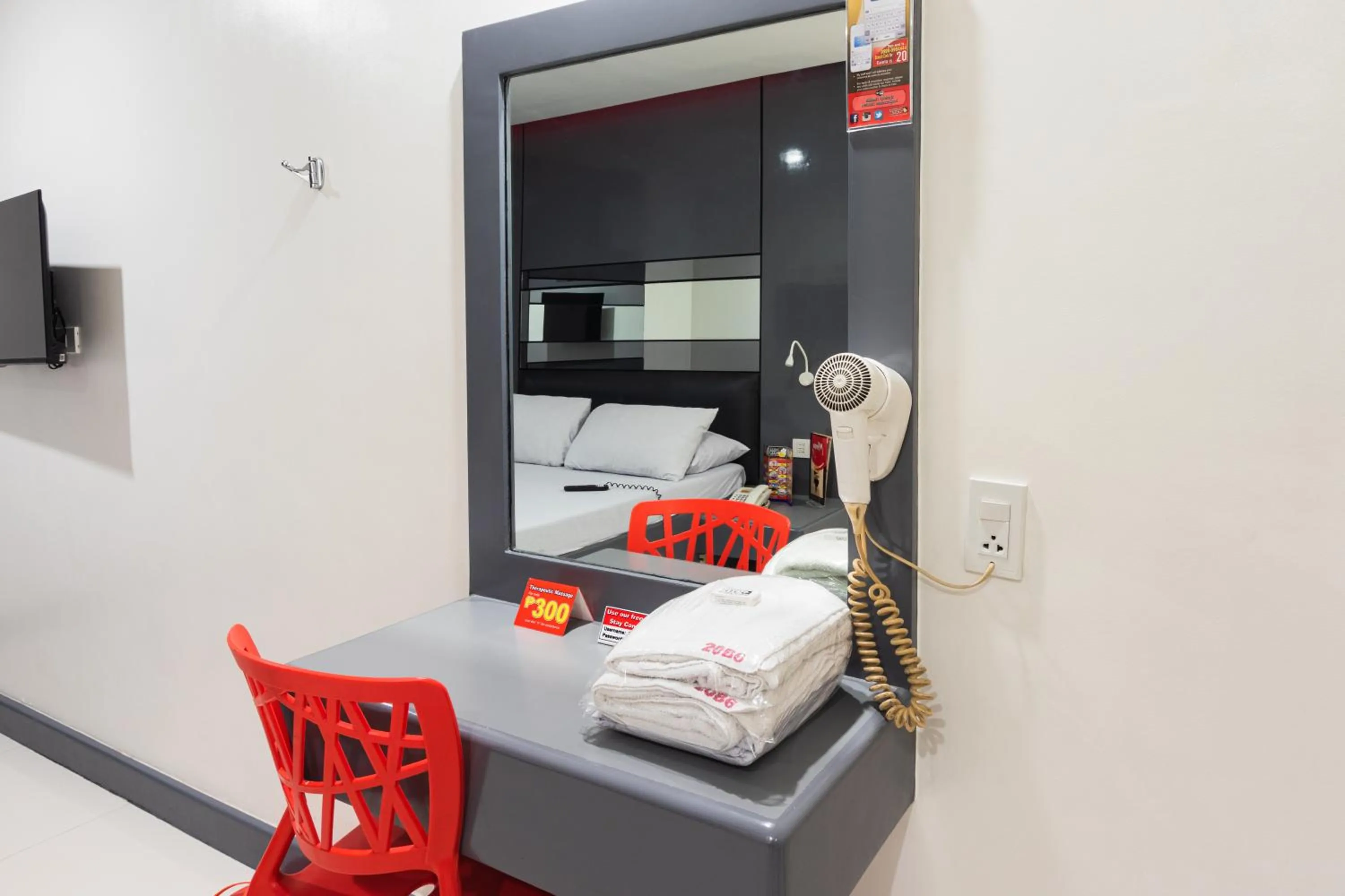 Bedroom in Hotel Sogo Cainta