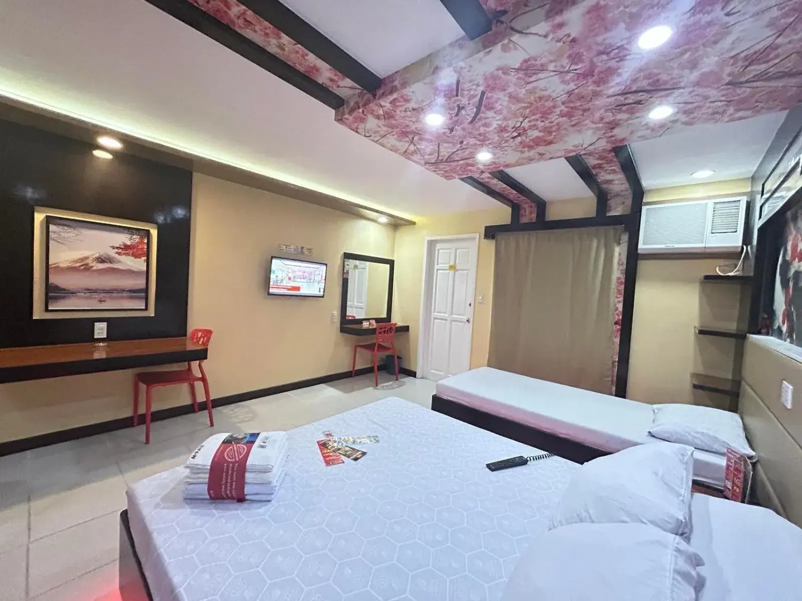 Bed in Hotel Sogo Timog Avenue Bed in Hotel Sogo Timog Avenue