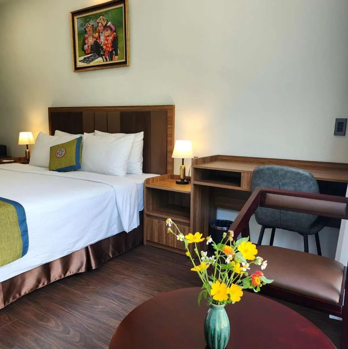 Living room, Bed in Lang Can Boutique Hotel