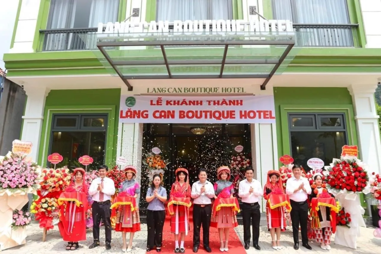Property building in Lang Can Boutique Hotel