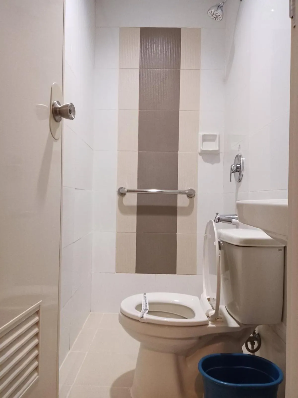 Bathroom in Hotel Sogo Edsa Caloocan