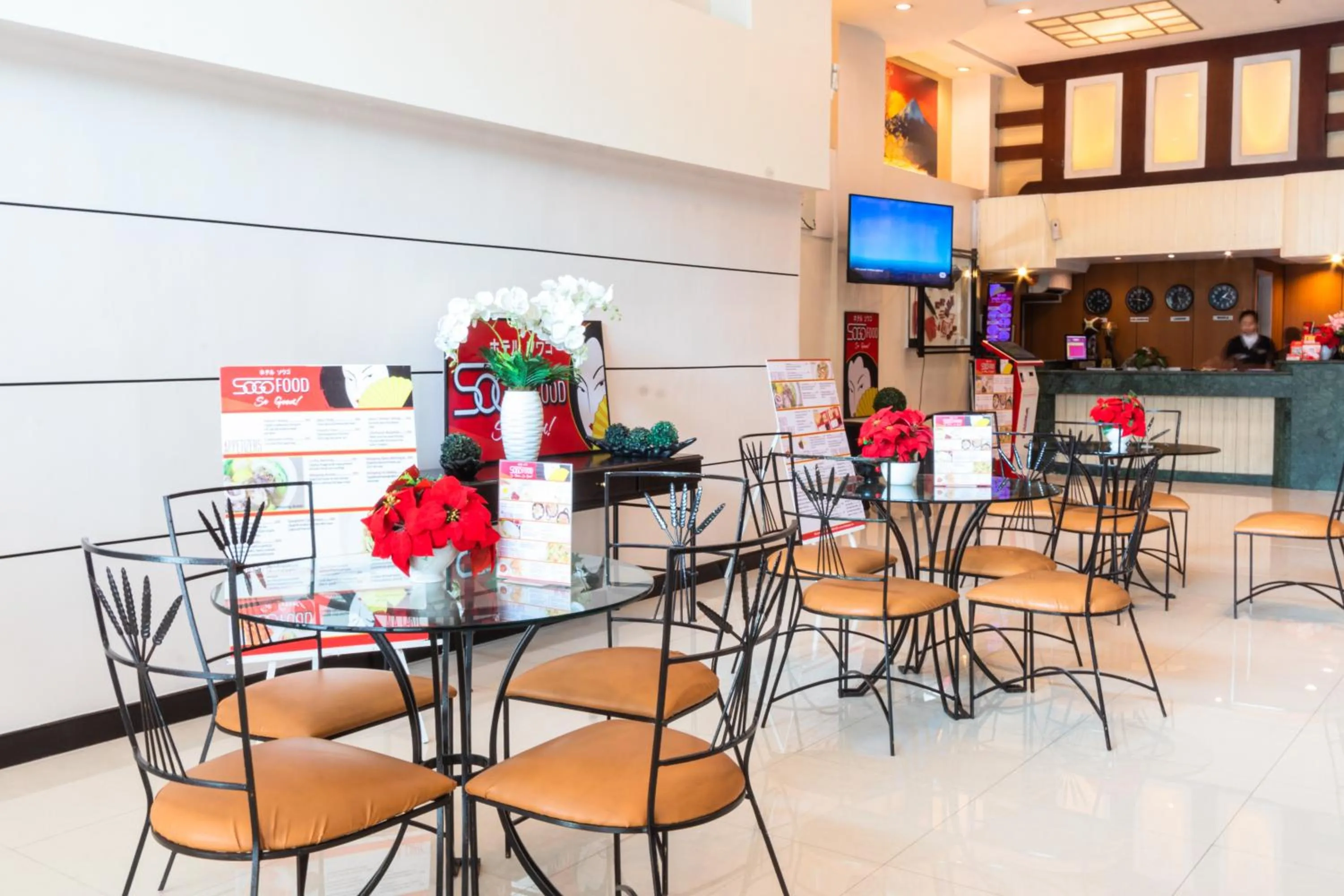 Lobby or reception in Hotel Sogo Santolan