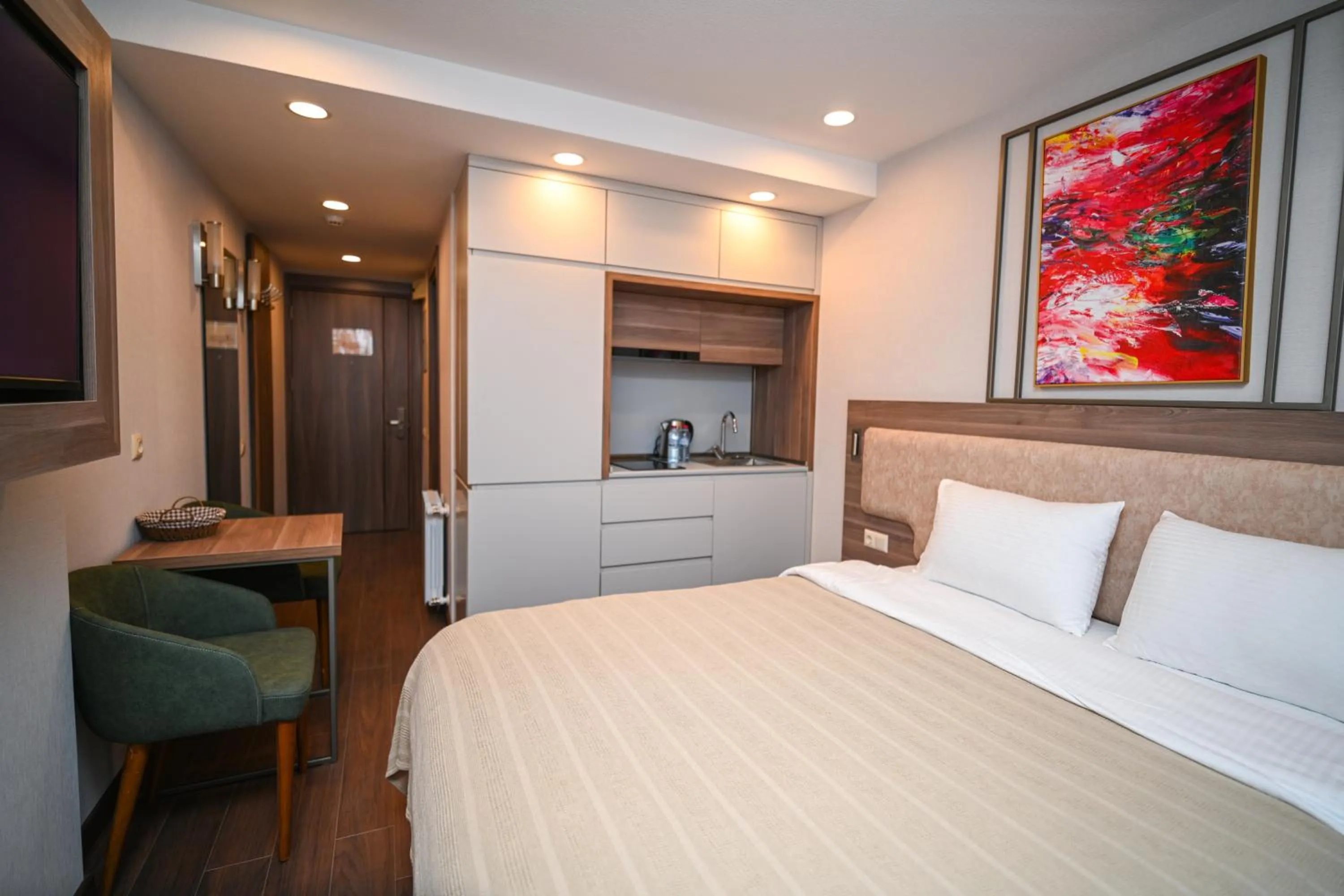 Bedroom, Bed in Sunshine Residence & Hotel