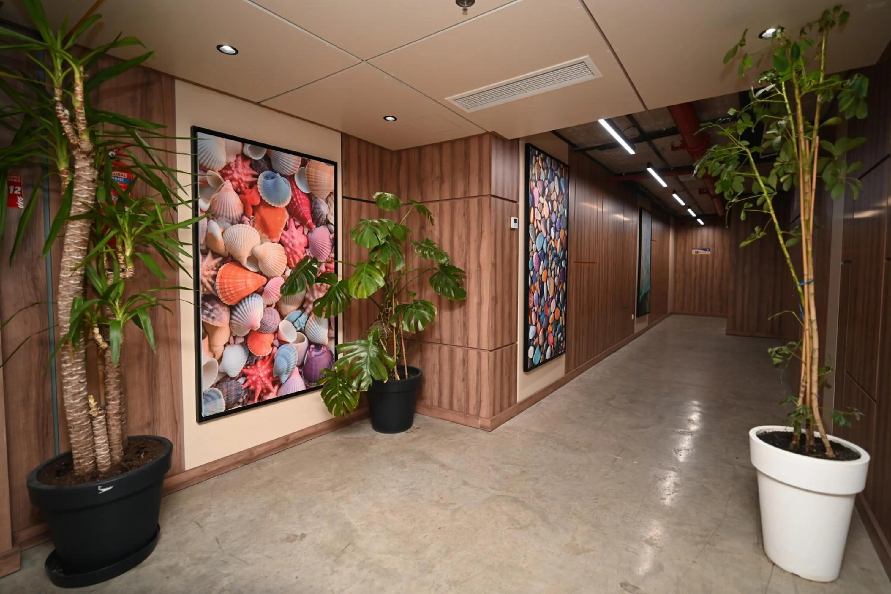 Property building in Sunshine Residence & Hotel