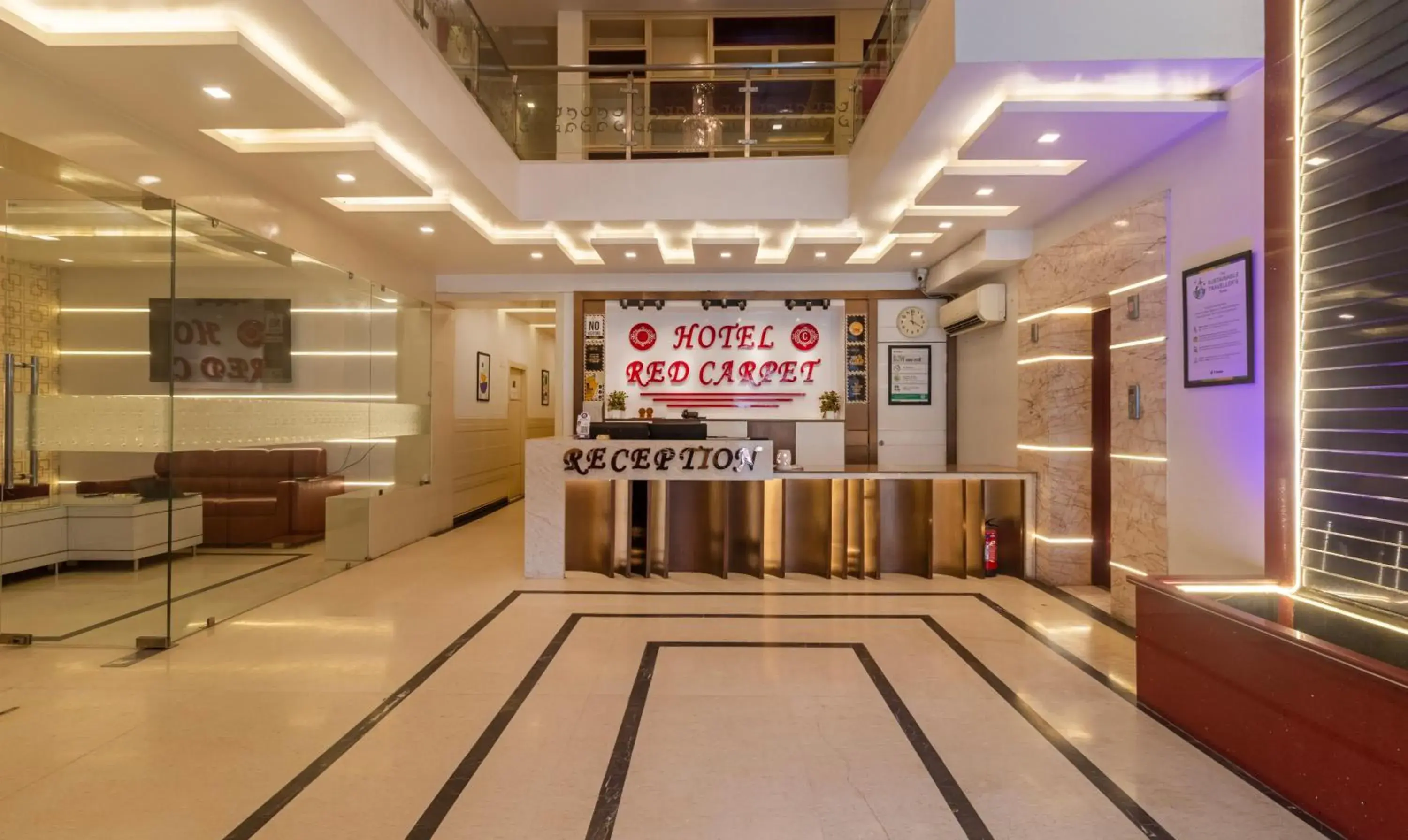 Lobby or reception in Treebo Empire Red Carpet Lobby or reception in Treebo Empire Red Carpet