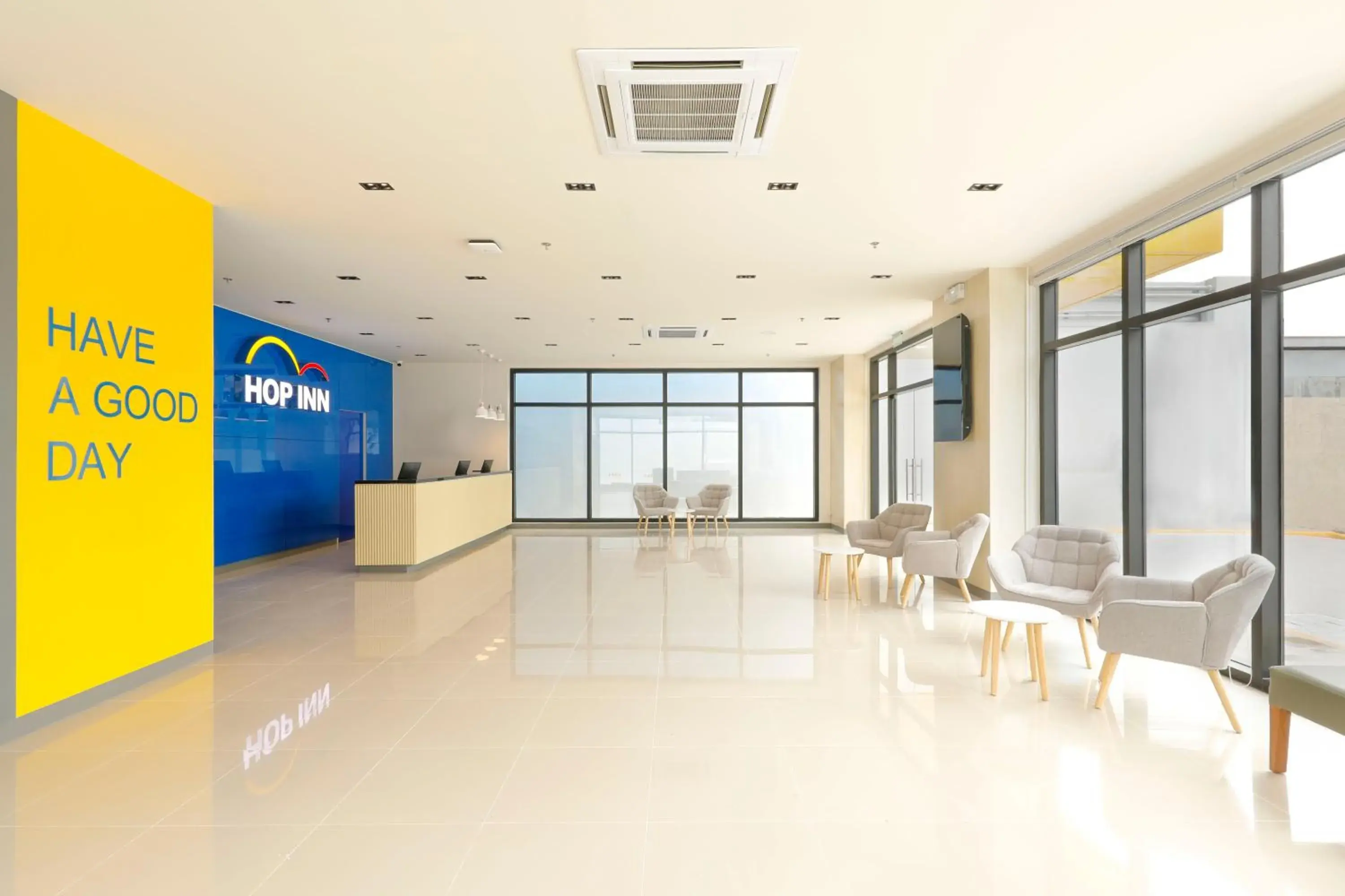 Lobby or reception in Hop Inn Hotel Davao Lobby or reception in Hop Inn Hotel Davao