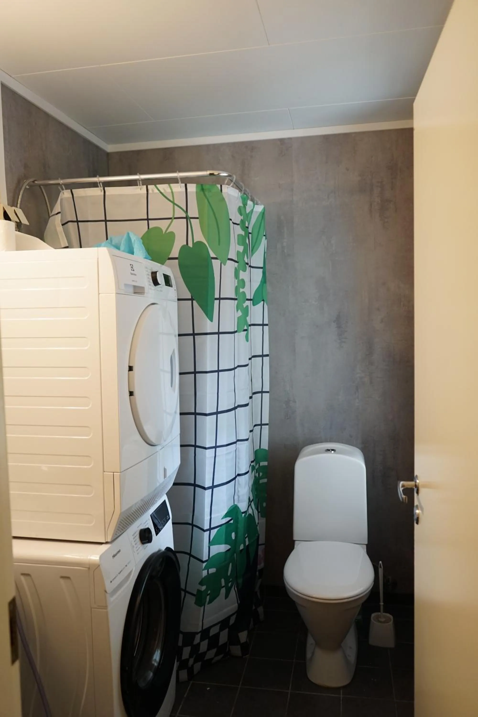 Toilet in Home Express Oslo