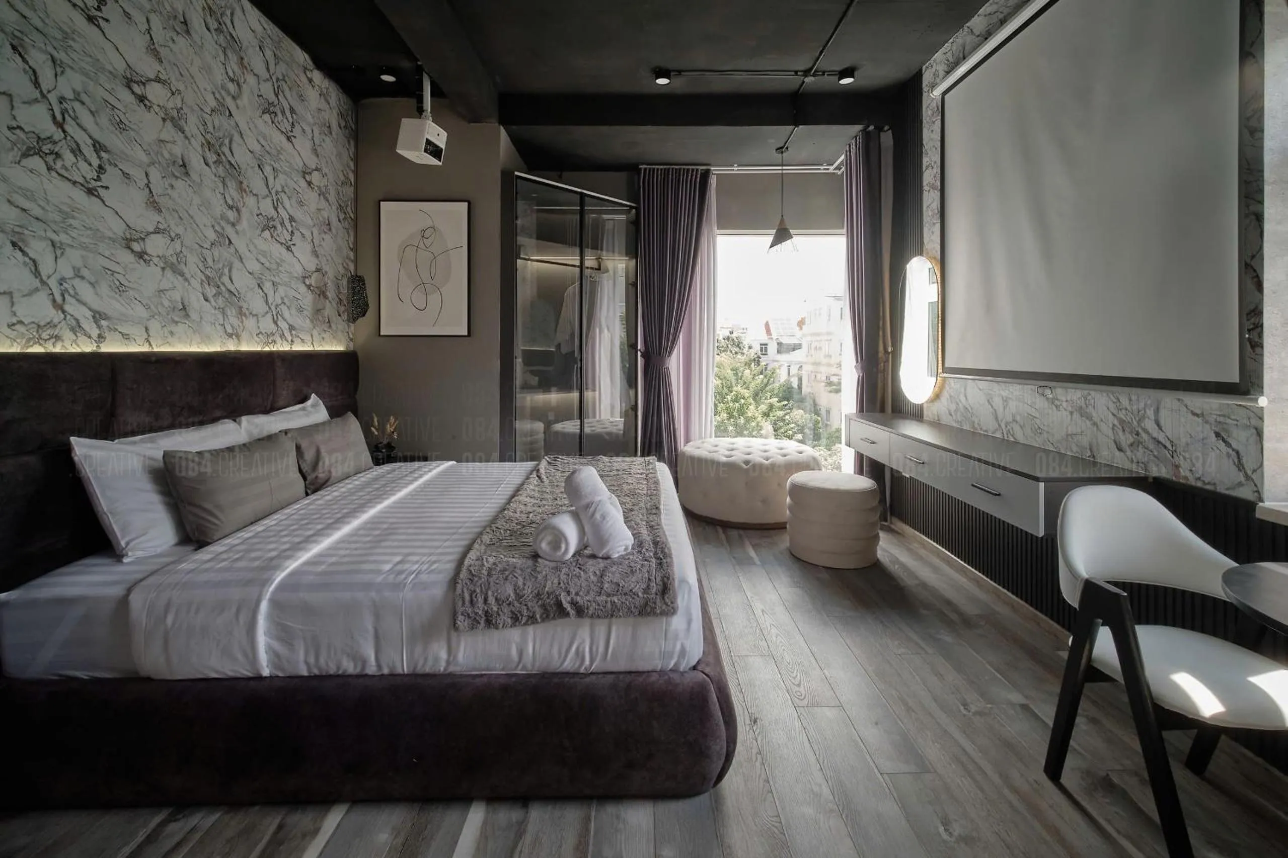 Bed in Simmi Signature Hotel & Apartment