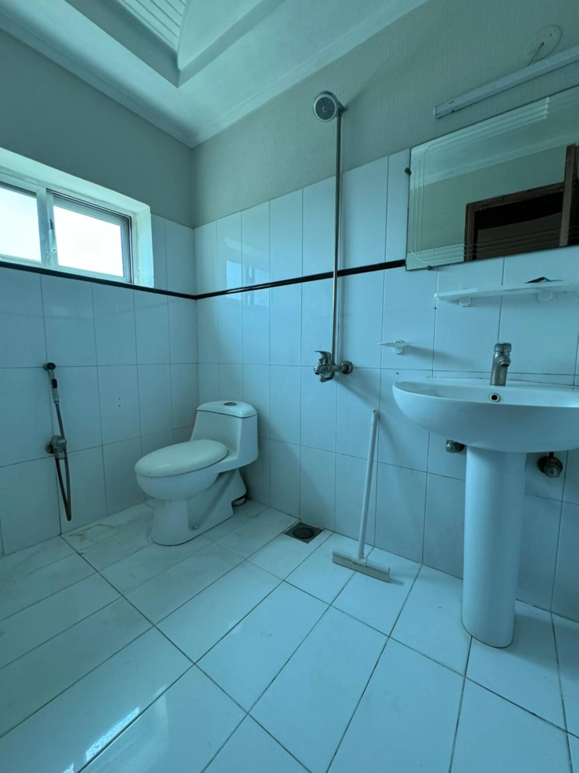 Shower in Atlas Gold Hotel