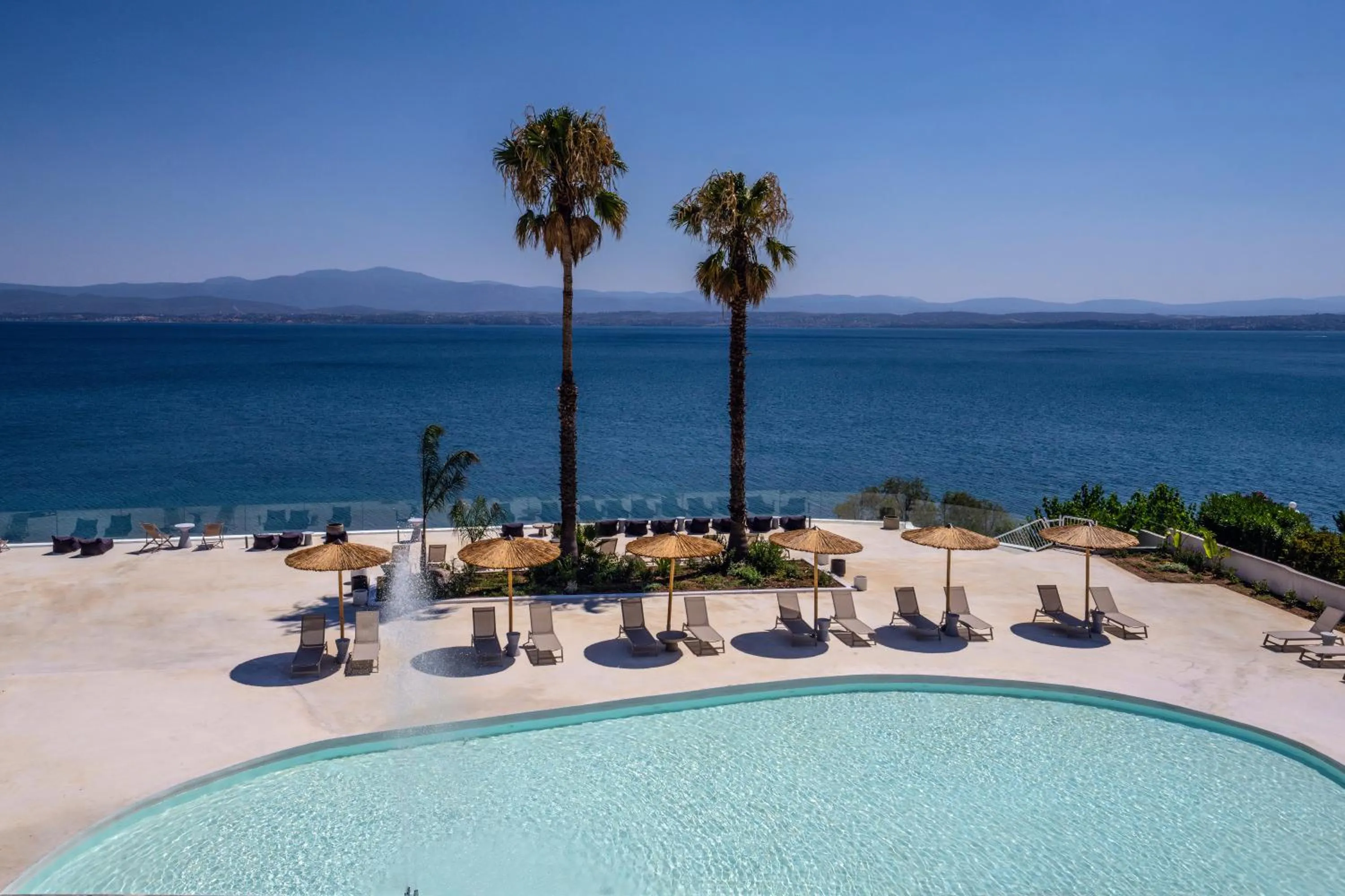 Elion Seaside Resort
