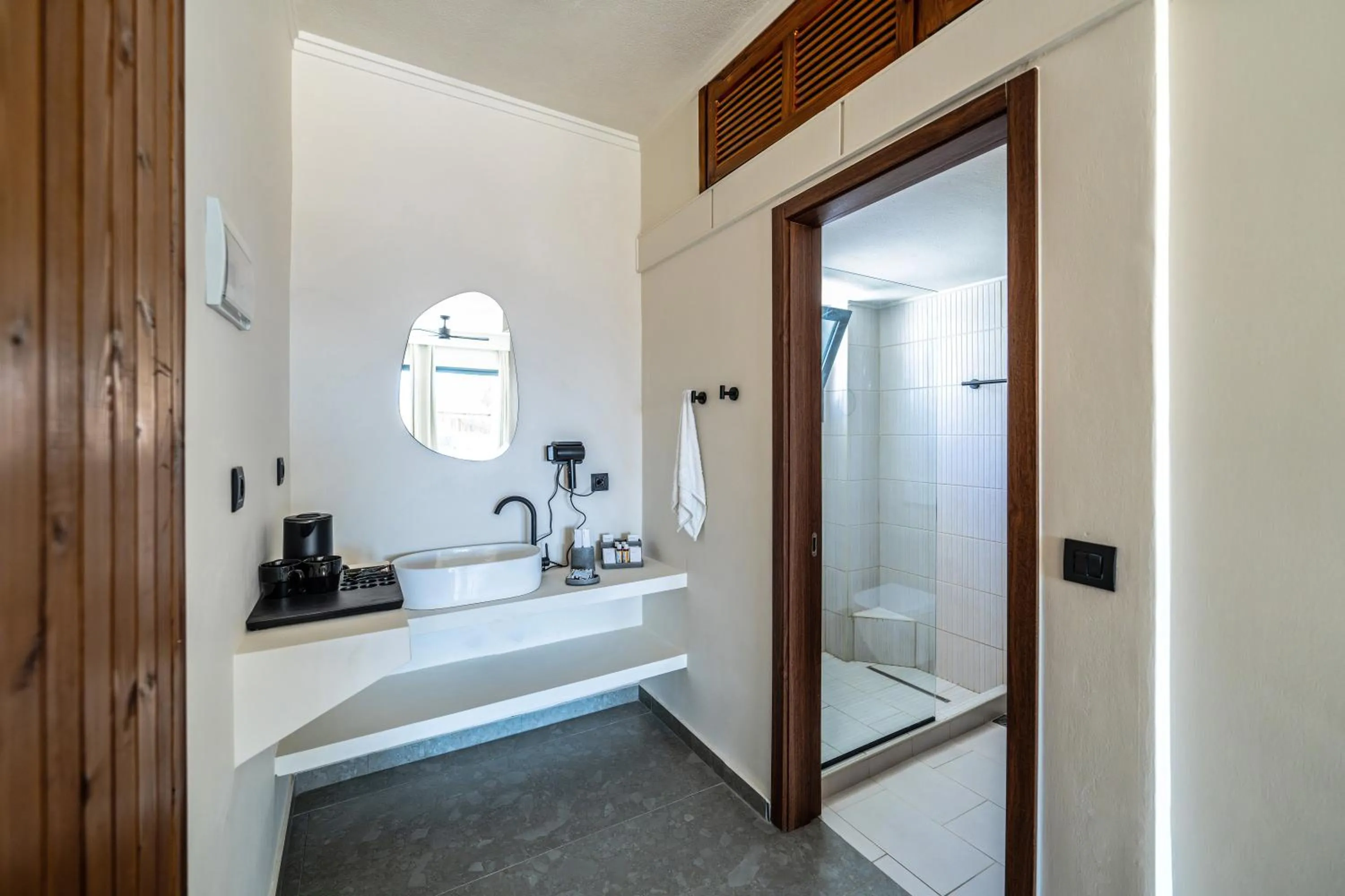 Shower in Elion Seaside Resort