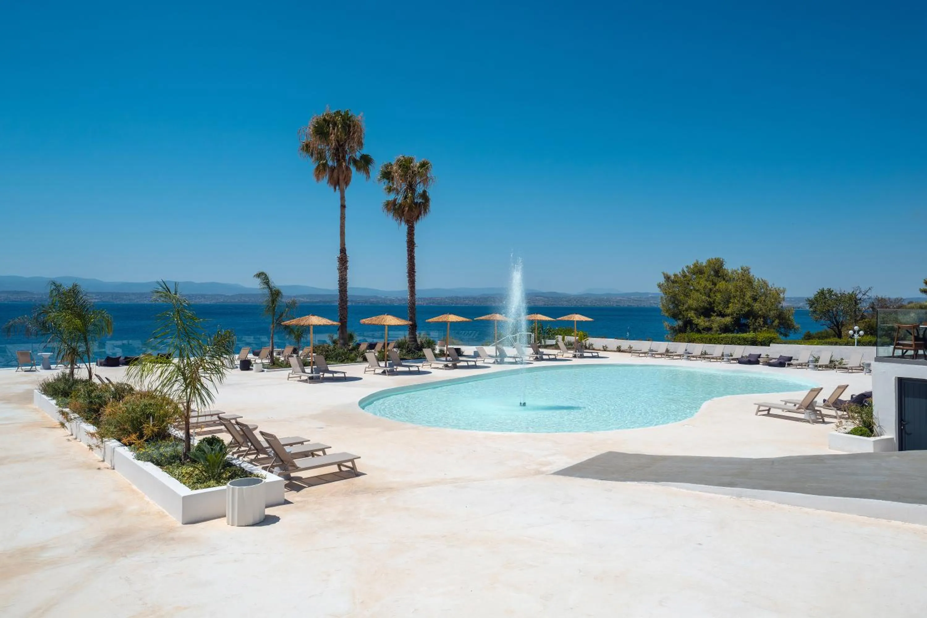 Elion Seaside Resort