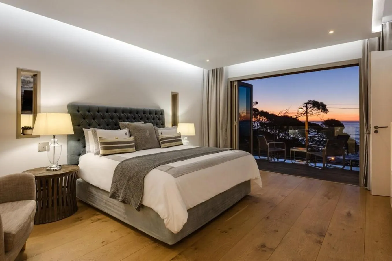 Bed in Element House - Contemporary and Upmarket Villa