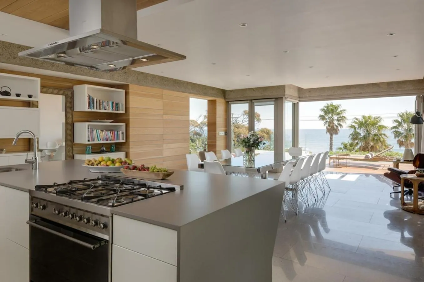 Element House - Contemporary and Upmarket Villa