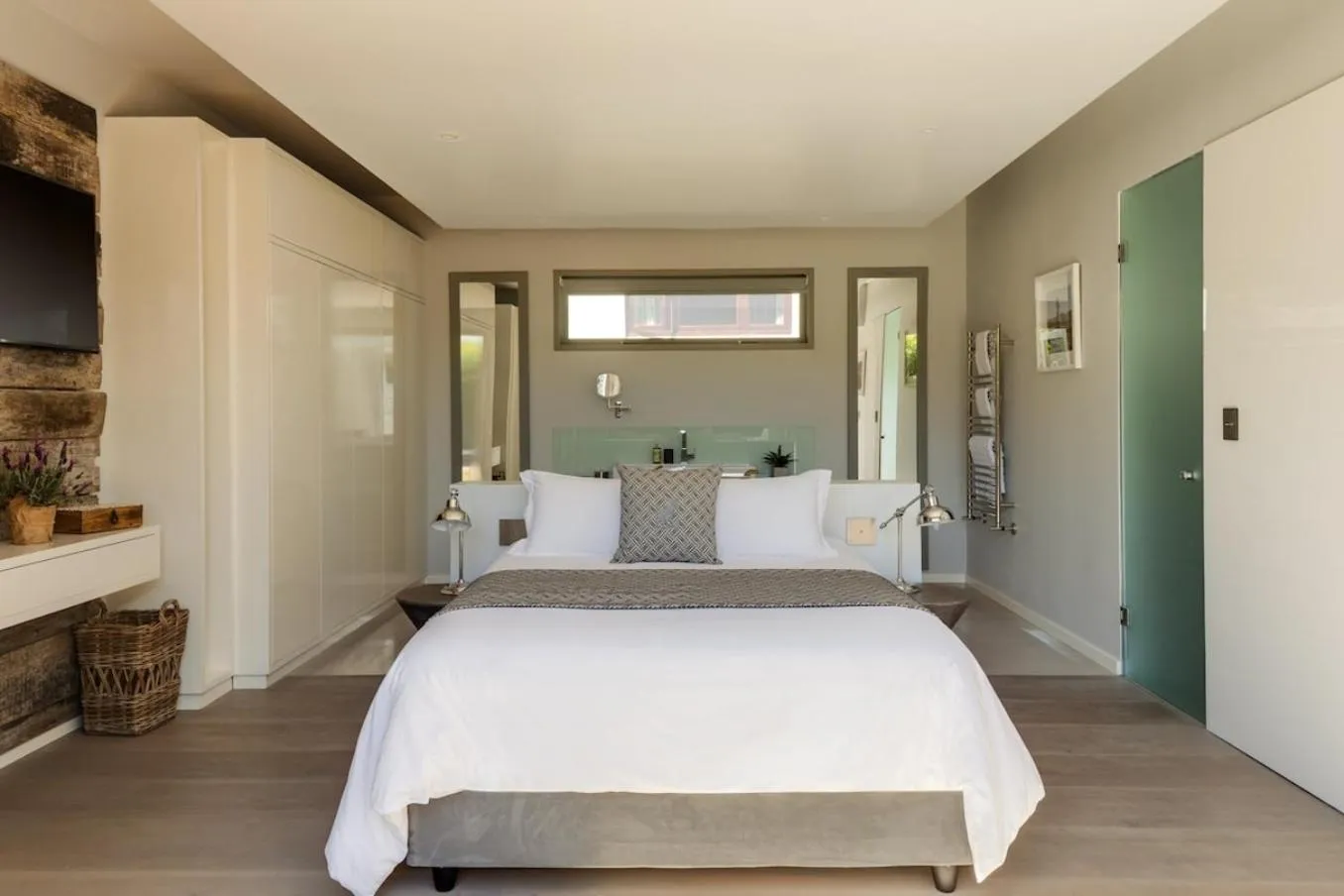Bed in Element House - Contemporary and Upmarket Villa