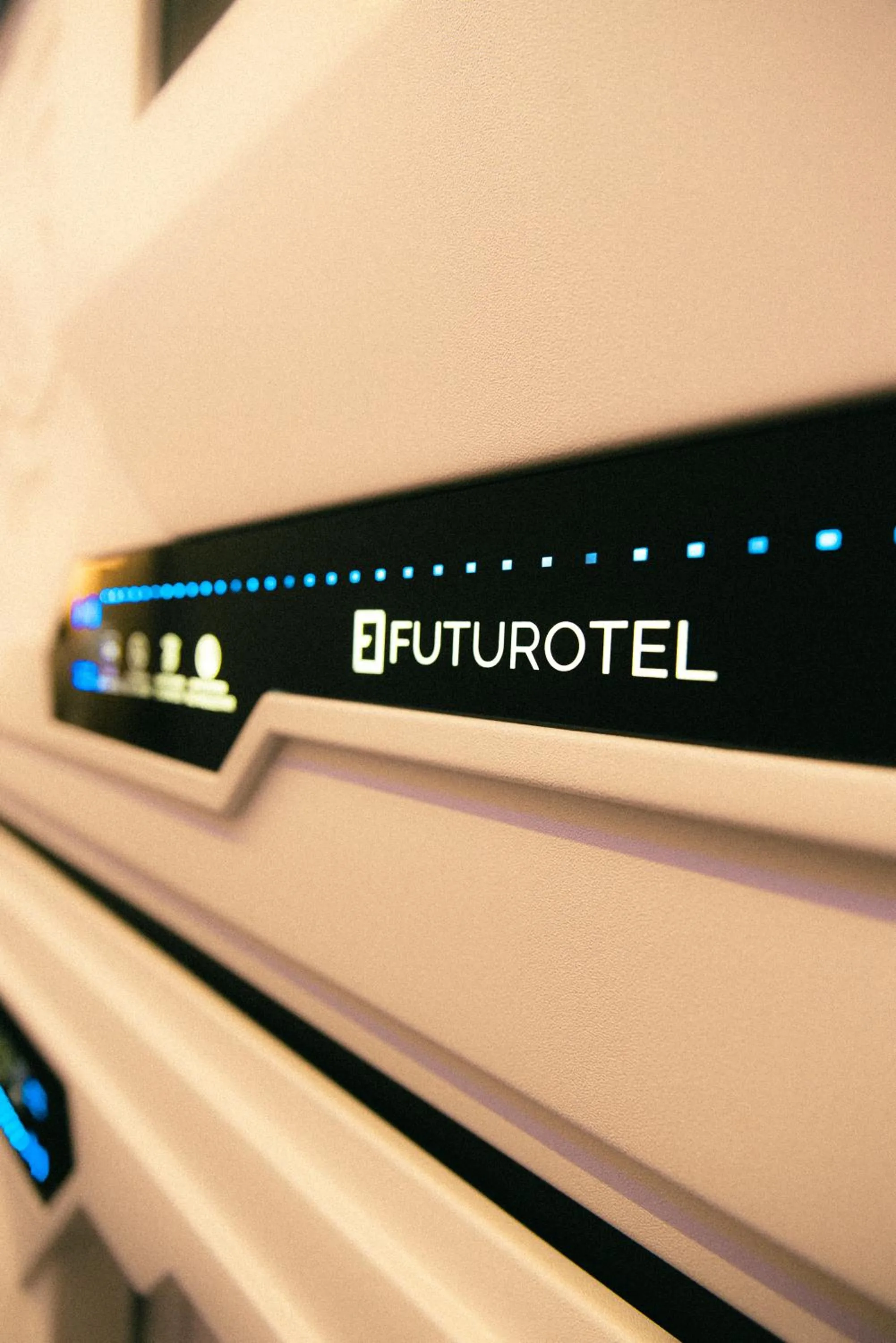 Text overlay in Futurotel Sevilla